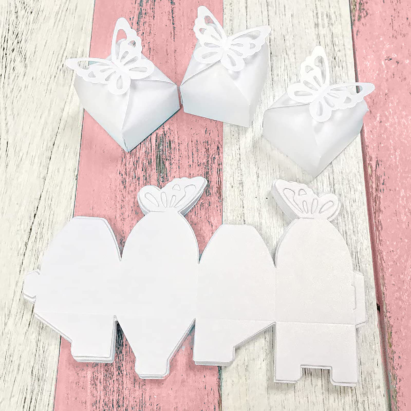 50 Scatoline Regalo Carta 6x6x6cm - Con Farfalla, Per Caramelle, Cioccolatini