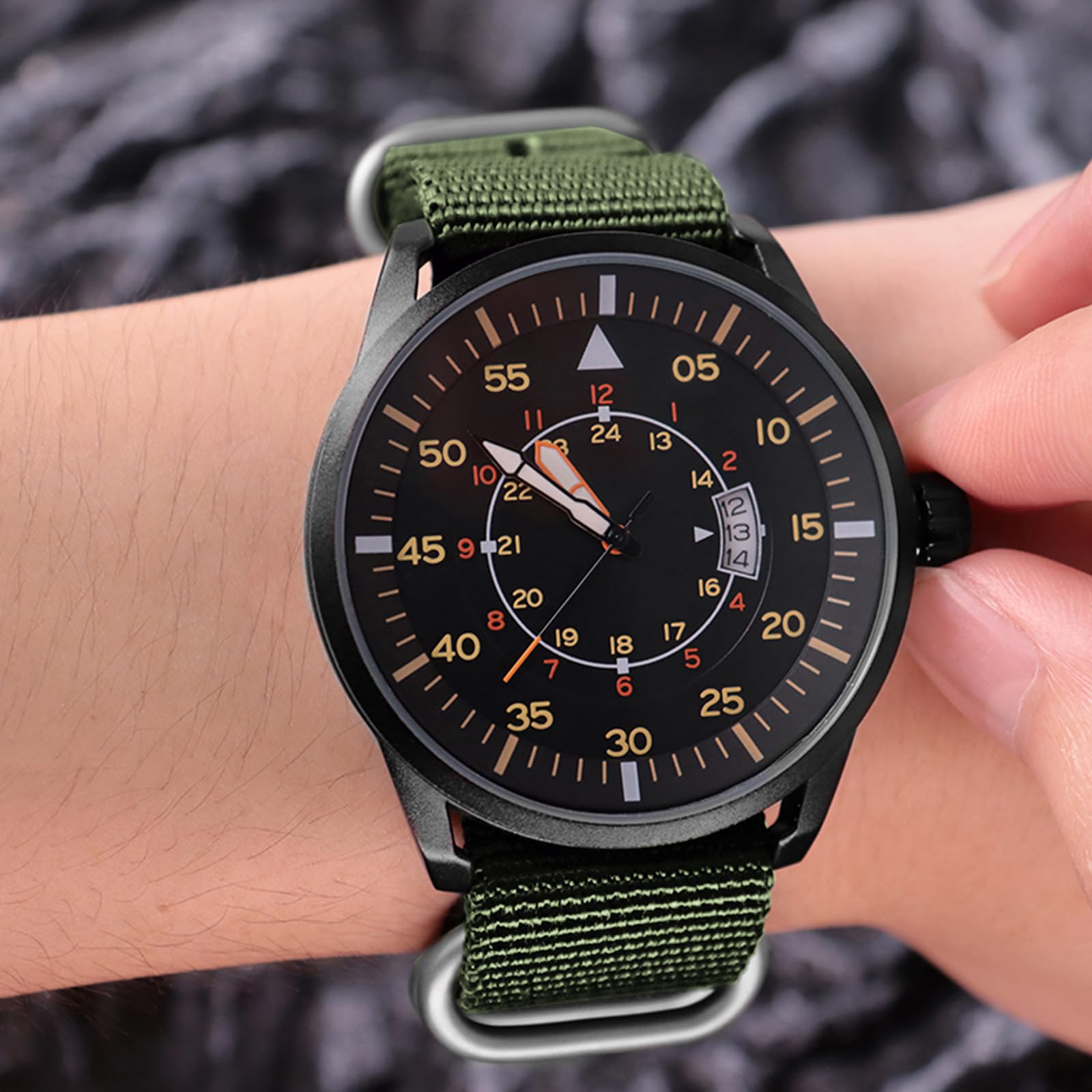 addies Montre militaire pour homme 44 mm Affichage 3 dates Étanche 50 m Bracelet en nylon à séchage rapide