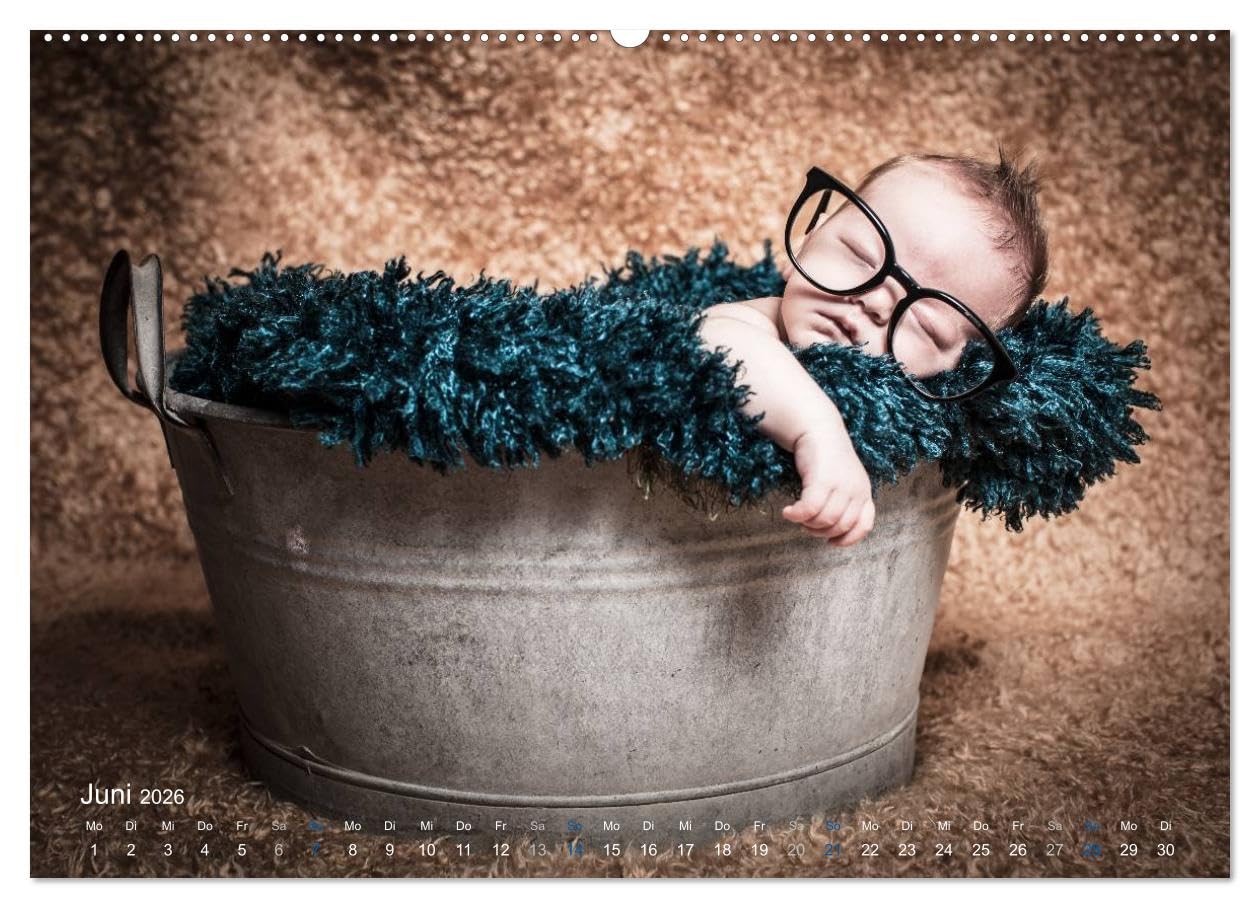 Baby - süße Träume (Wandkalender 2026 DIN A2 quer), CALVENDO Monatskalender: Baby - süße Träume, ein unwiderstehlicher Kalender, an dem man nicht vorbeigehen kann (CALVENDO Menschen)