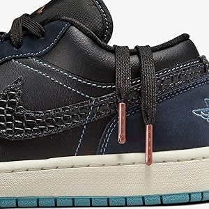 Amazon.co.jp: Nike FJ5478-010 Air Jordan 1 Low SE, Black
