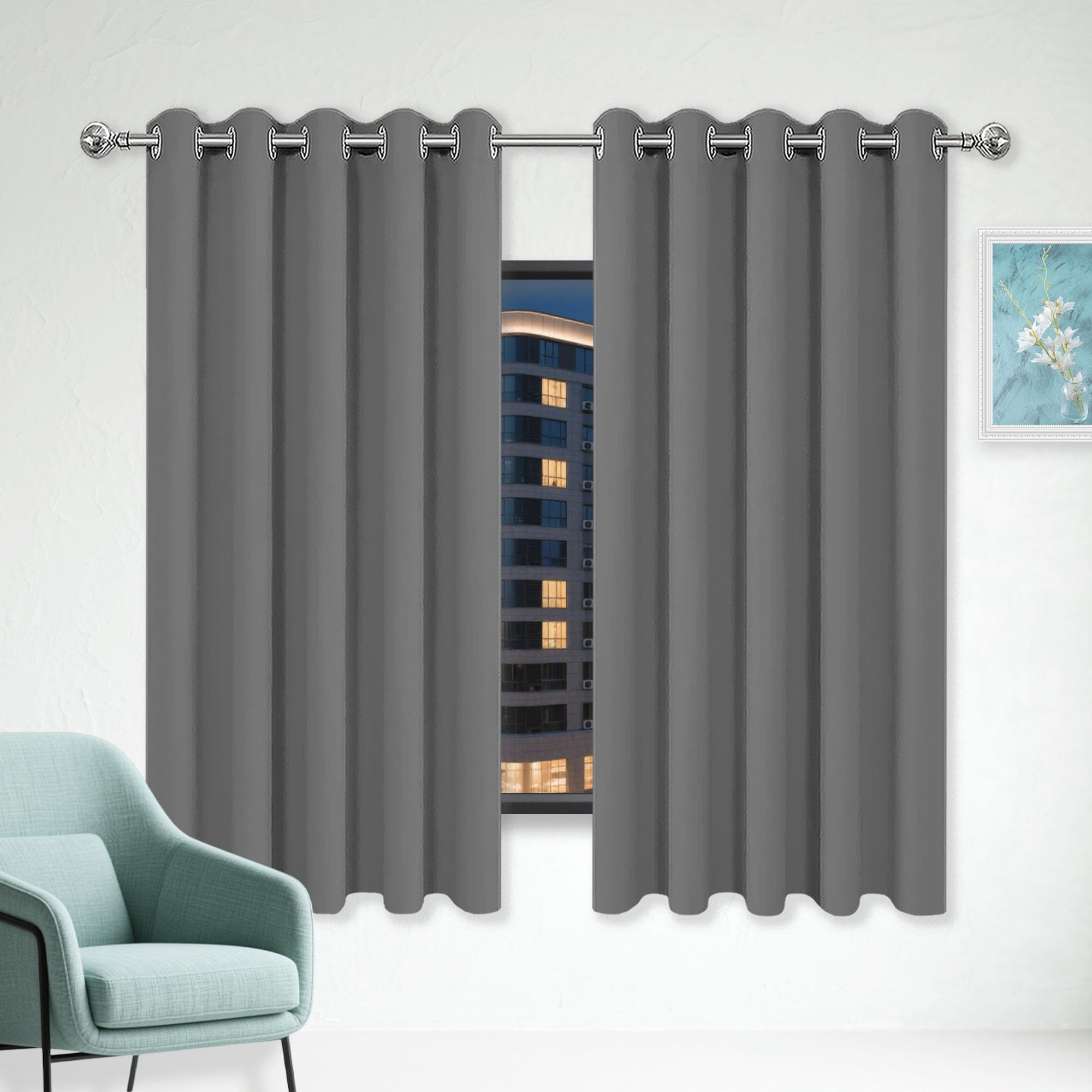 Rideau thermique isolant anti chaleur gris foncé 140x190 pour obscurcir le salon
