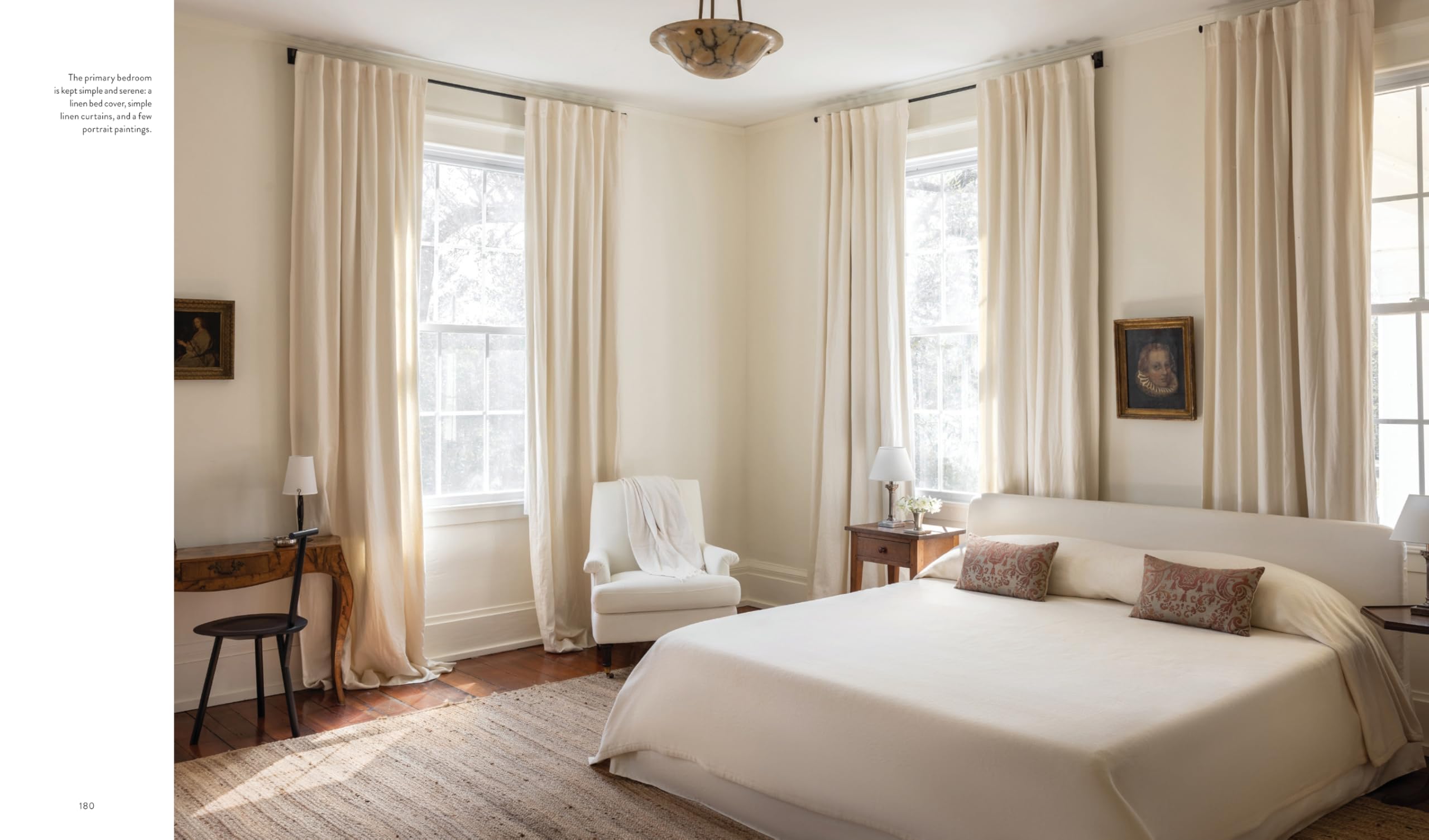 The Essentials: The Art of Interior Design: A Guide to Furnishing, Decorating, and Styling Your Home