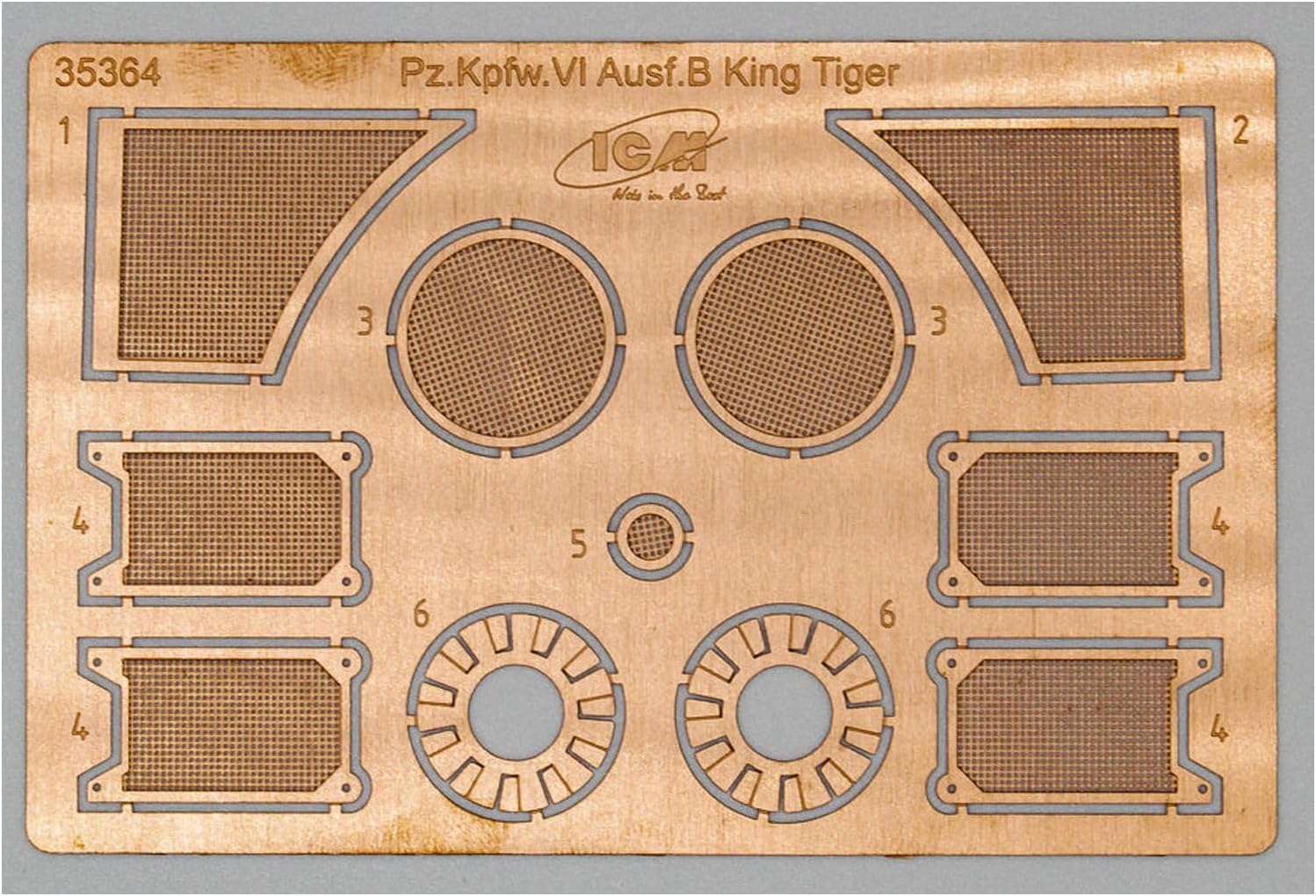Raglan-Tee ICM35364 Scale Model kit