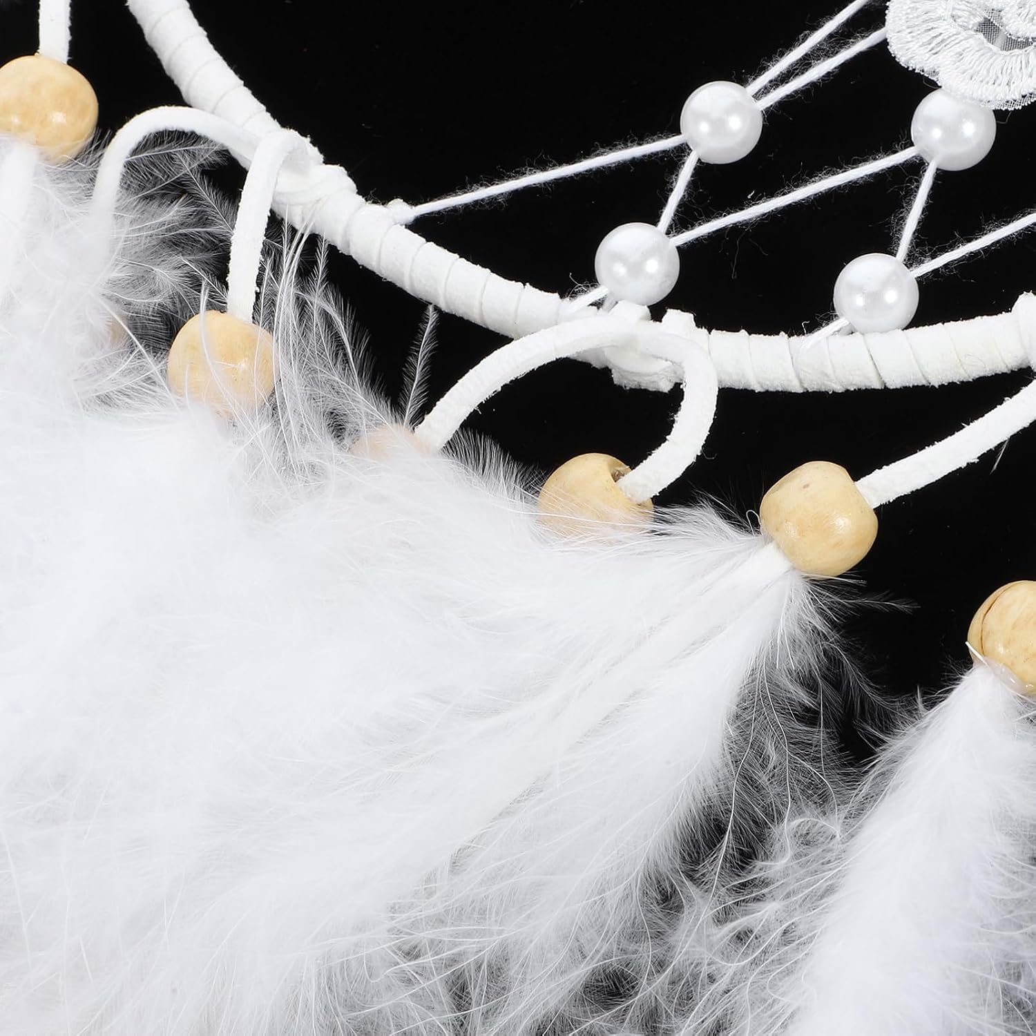 Cabilock Dream Catcher Wall Hanging Macrame Ornament Plumes Unique Boho Bedroom Decor for Home and Garden Cotton Thread Design for Romantic Atmosphere