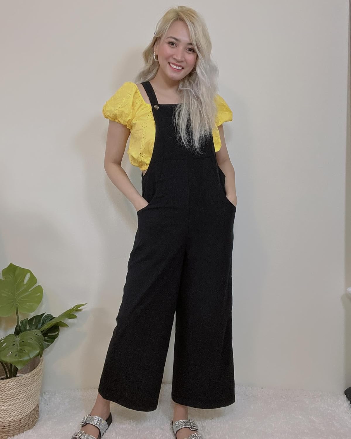 Happy Sailed Women Corduroy Overalls Winter Fall Casual Loose Sleeveless Adjustable Strap Wide Leg Jumpsuits with Pockets - Image 6