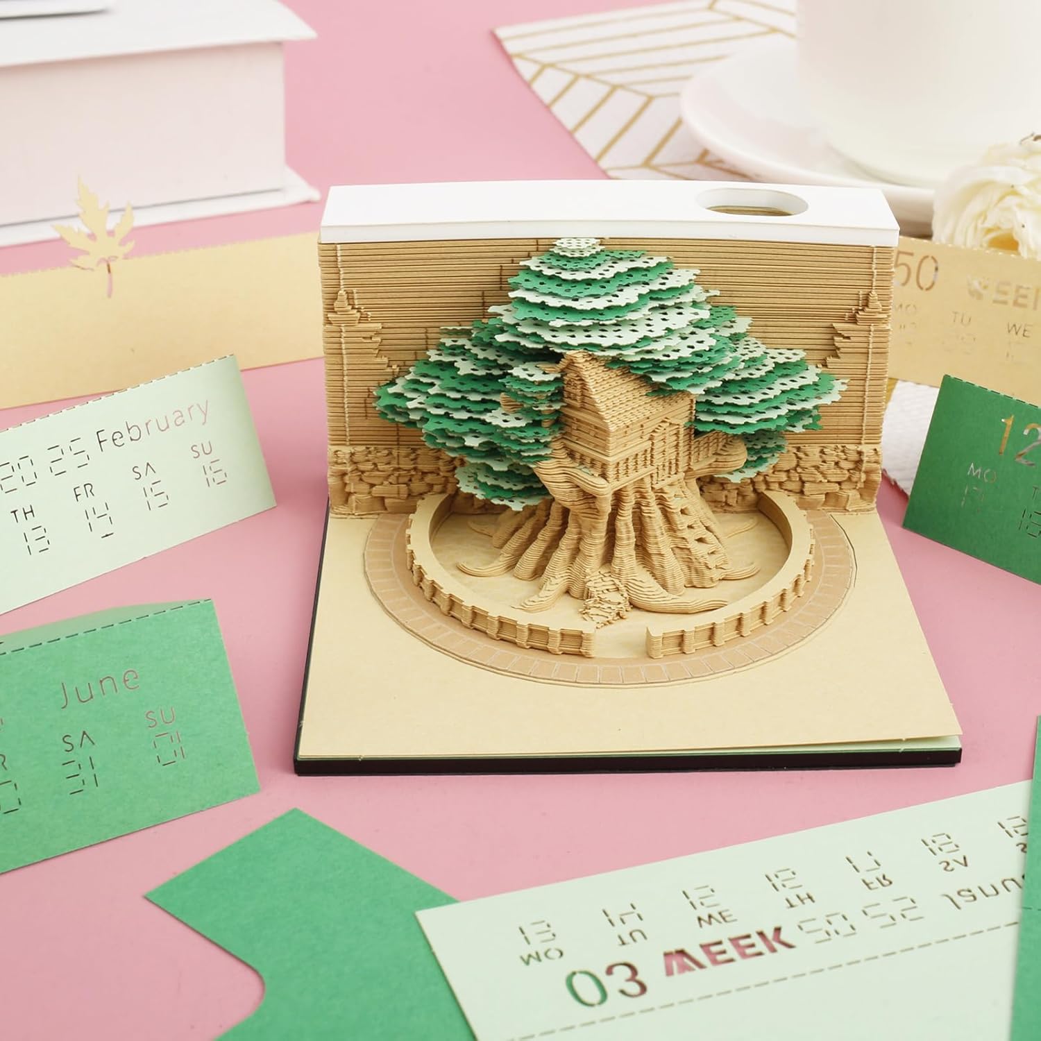 3D Weekly Calendar 2025, 3D Art Calendar Memo Pad, Time Piece Calendar, 3D Desk Calendar Rip Away Paper, 3D Memo Pad Paper Carving Sticky Notes with Dust Cover (Green Tree House)
