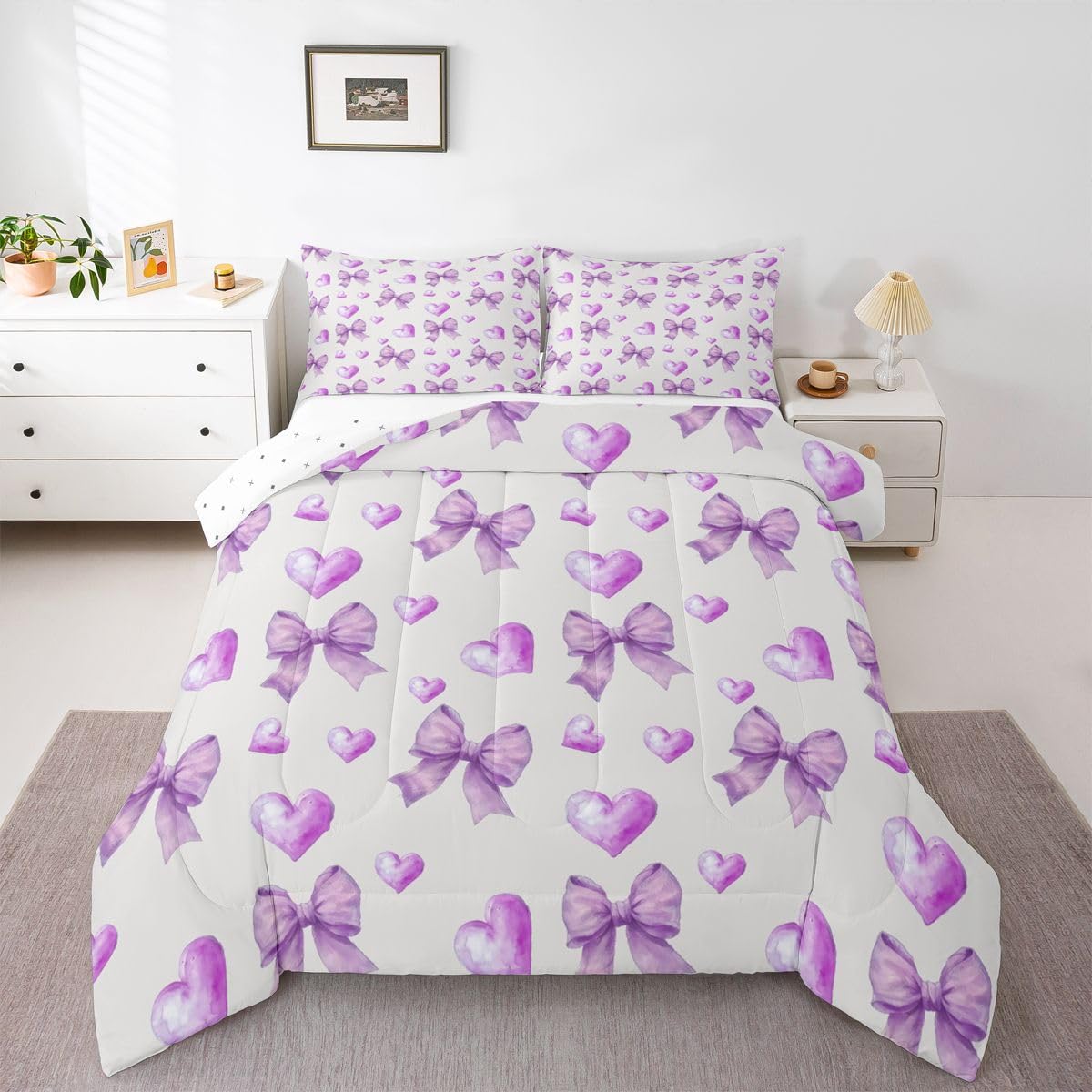 Edredón de lazos morados Homewish para decorar el cuarto de una princesa