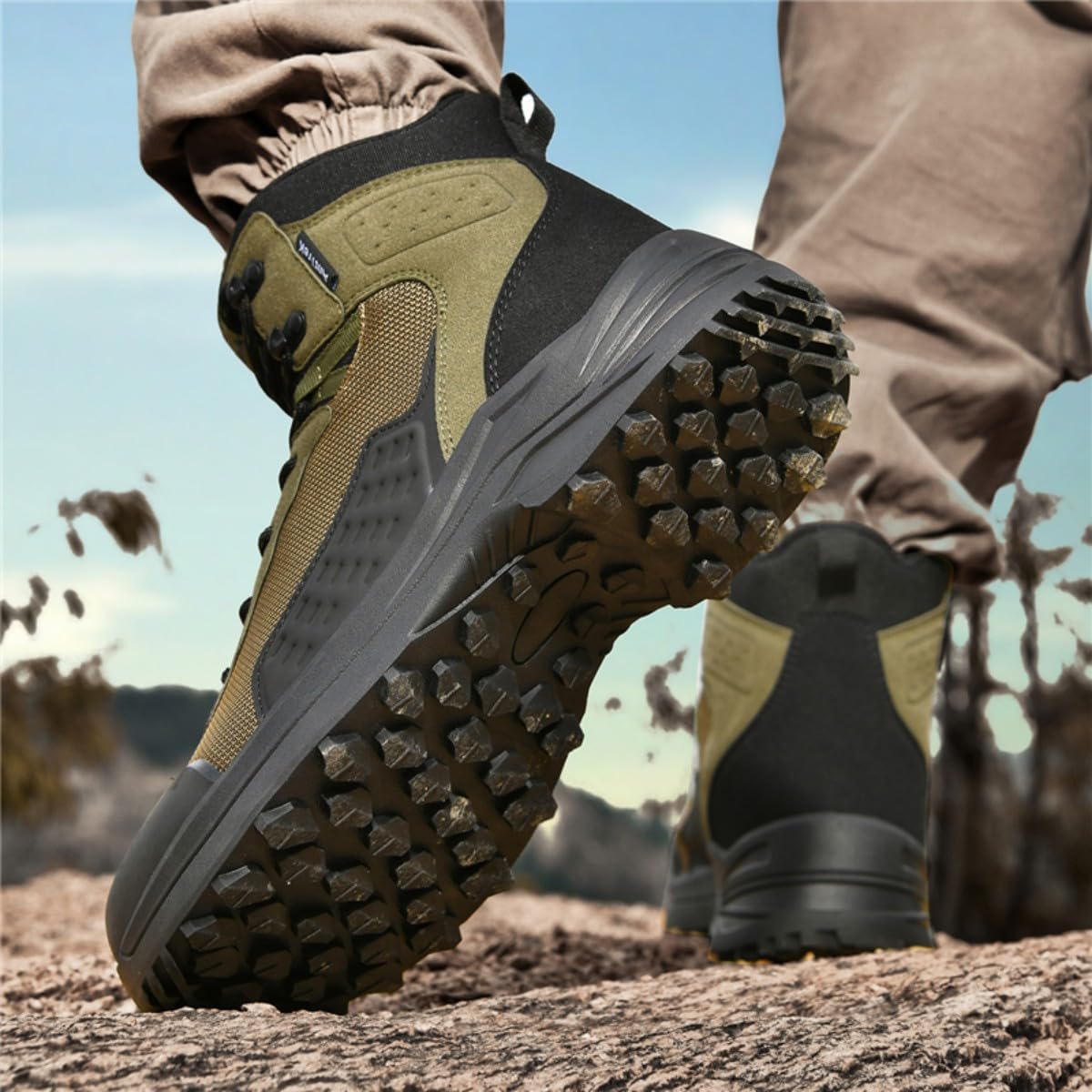 Men's Lightweight Tactical Combat Boots with Side Zipper & Slip-Resistant Sole