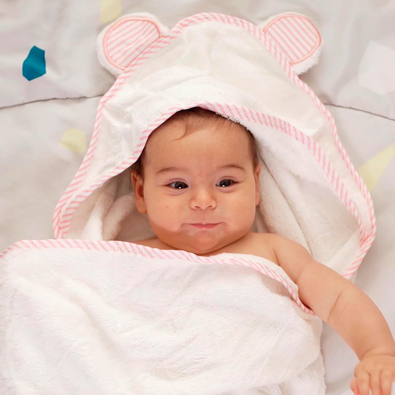 San Francisco Baby Towels for Newborn - Hooded Baby Bath Towels for Boys and Girls, Kids Bath Towels with Hood, Pink