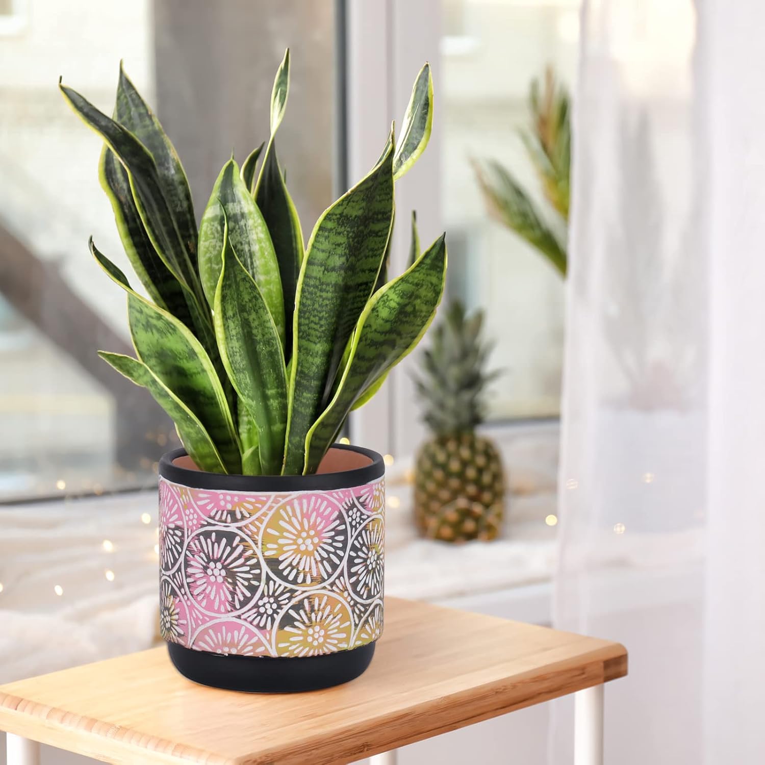 DeeCoo 3 Piece Ceramic Plant pots with Drainage Holes, 5.7/4.7/3.5/inch, Modern Decorative Indoor/Outdoor Flower Pots Set for Plants Lilies, Cacti, Succulents, Snakes, and Bamboo (Black)