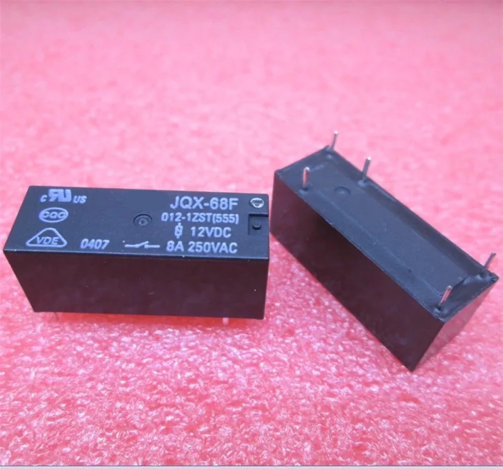 JQX-68F-012-1ZST relais commutation stable 12V 8A pour circuits électroniques