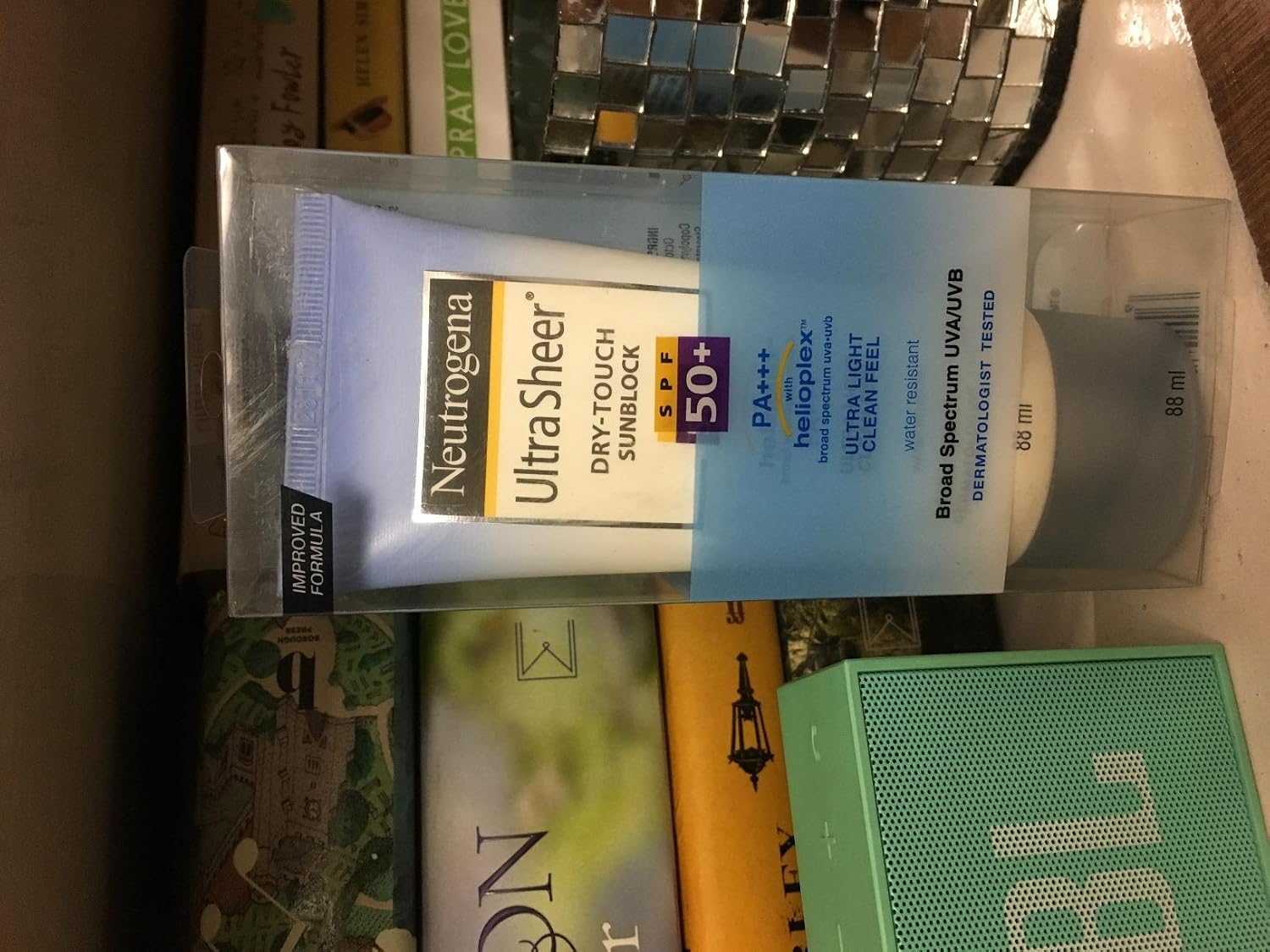 Kenvue Neutrogena Ultra Sheer Dry-Touch Sunscreen SPF 55 for Face & Body, Lightweight Non Greasy Broad Spectrum UVA/UVB Protection, No White Cast, Water Resistant (80 Min) Travel Sunscreen Lotion, 3 fl oz