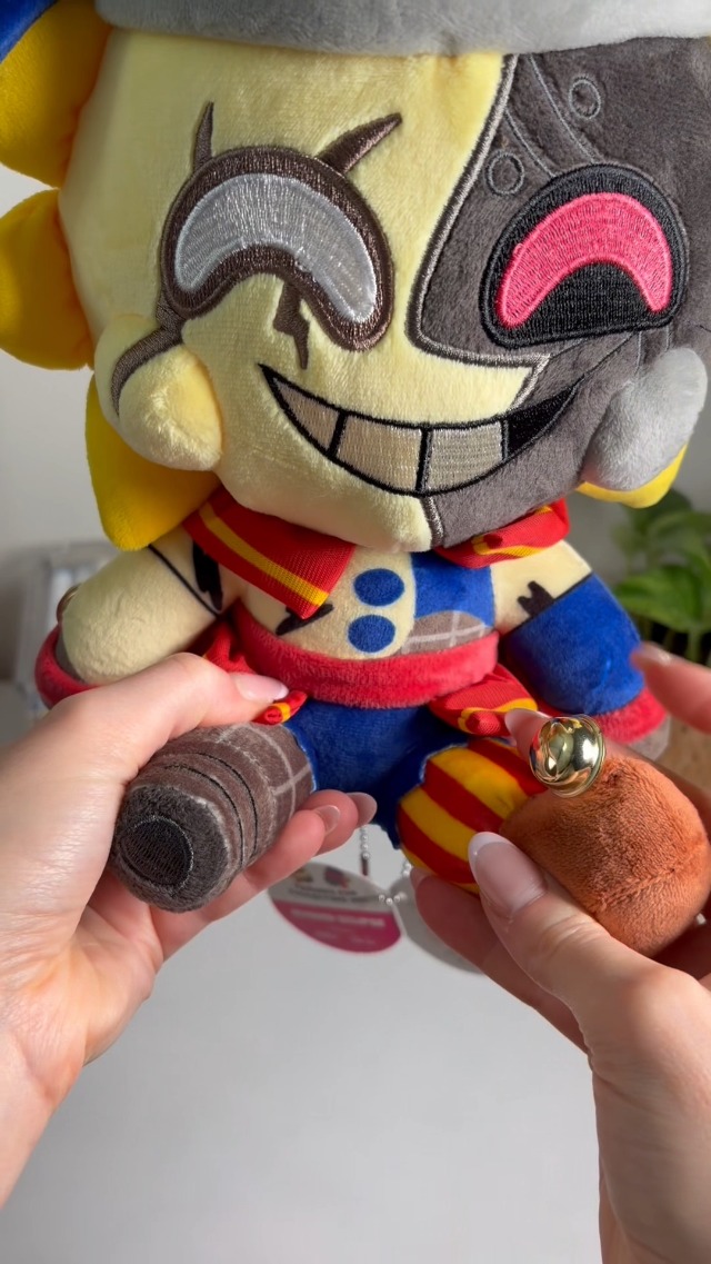 Amazon.com: Youtooz FNAF Ruined Eclipse 9