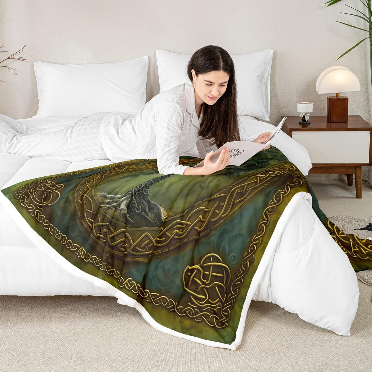 Manfei Tree of Life Flannel Blanket,Mystic Tree Boho Exotic Style Green Fleece Blanket for Room Decor,Tribal Golden Branches Geometric Circle Grid Throw Blanket for Sofa Couch,Throw 50"x60" - Image 5