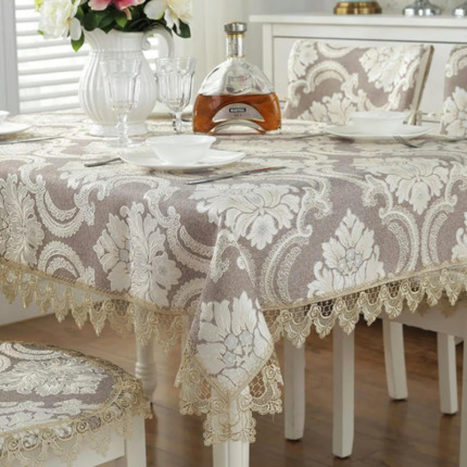 Couverture de table à manger marron et nappe brodée pour repas de famille