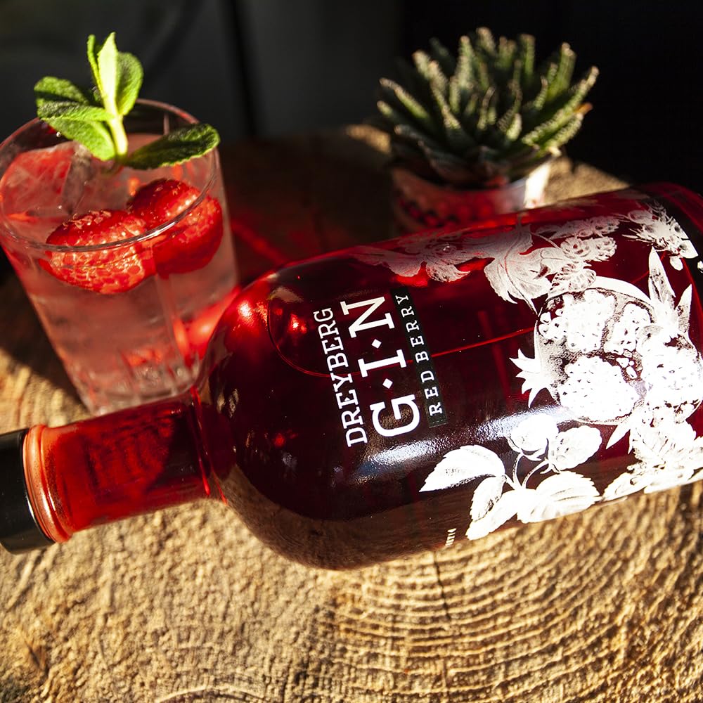 Dreyberg | Red Berry Gin | 700 ml | Klassische Gin Botanicals & rote Beeren | Handgelesene Kräuter & Früchte aus eigenem Anbau | Fruchtig