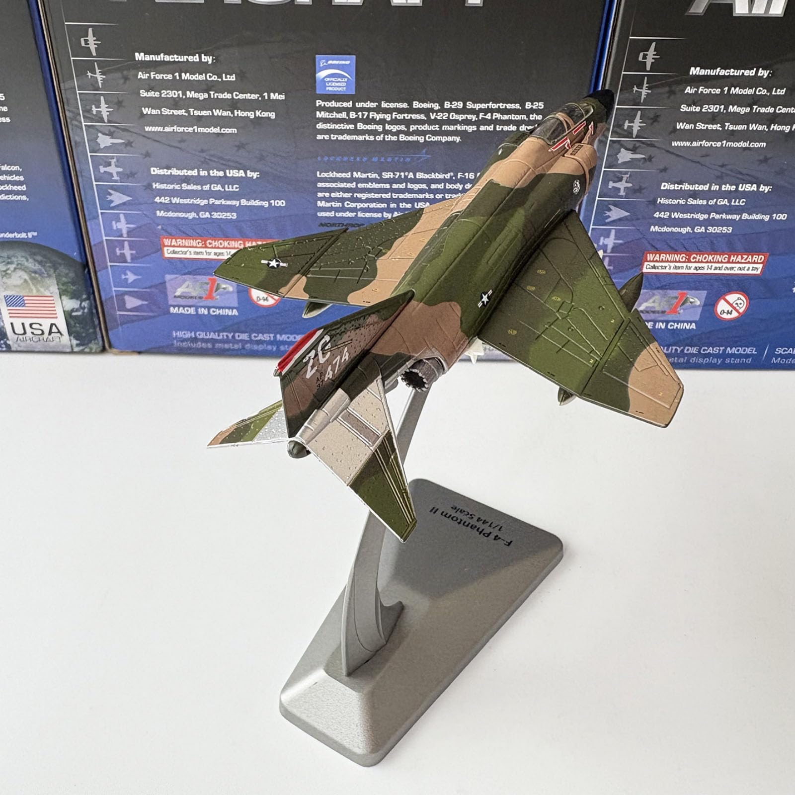 Amazon.com: ZEZEFUFU 1:144 Alloy USAF F-4 Phantom II Fighter Model