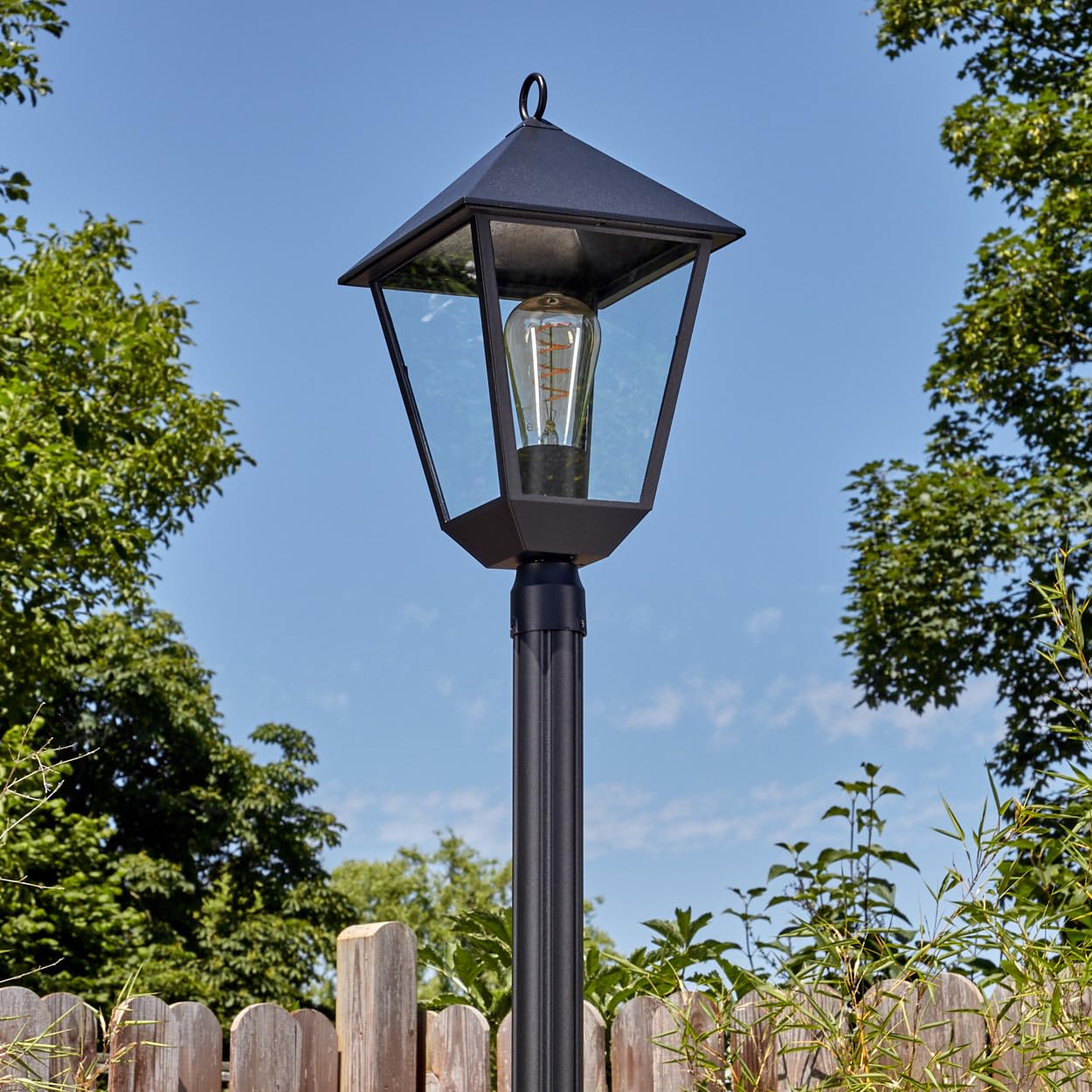 HOFSTEIN Außenwegeleuchte Anfei, Wegeleuchte aus Metall/Glas in Schwarz/Klar, Leuchte im Vintage/Antik/Landhaus-Design für Außenbereich/Garten/Terrasse, Höhe 230 cm, 1 x E27, ohne Leuchtmittel, IP44