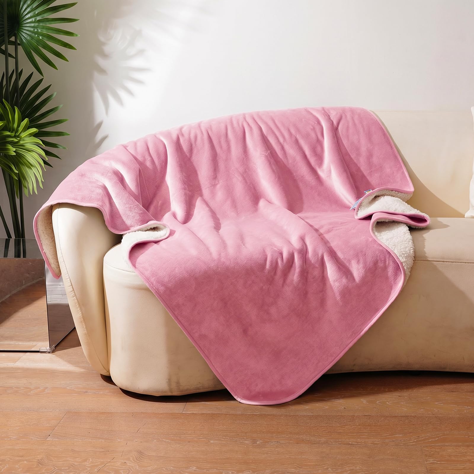 Sunheir Waterproof Dog Blankets for Medium Dogs - Puppy Blanket Washable for Couch Protection, Soft Sherpa Fleece Cat Throw Blanket to Prevent Urine Leaks &amp; Protects Furniture 30"X 40", Pink