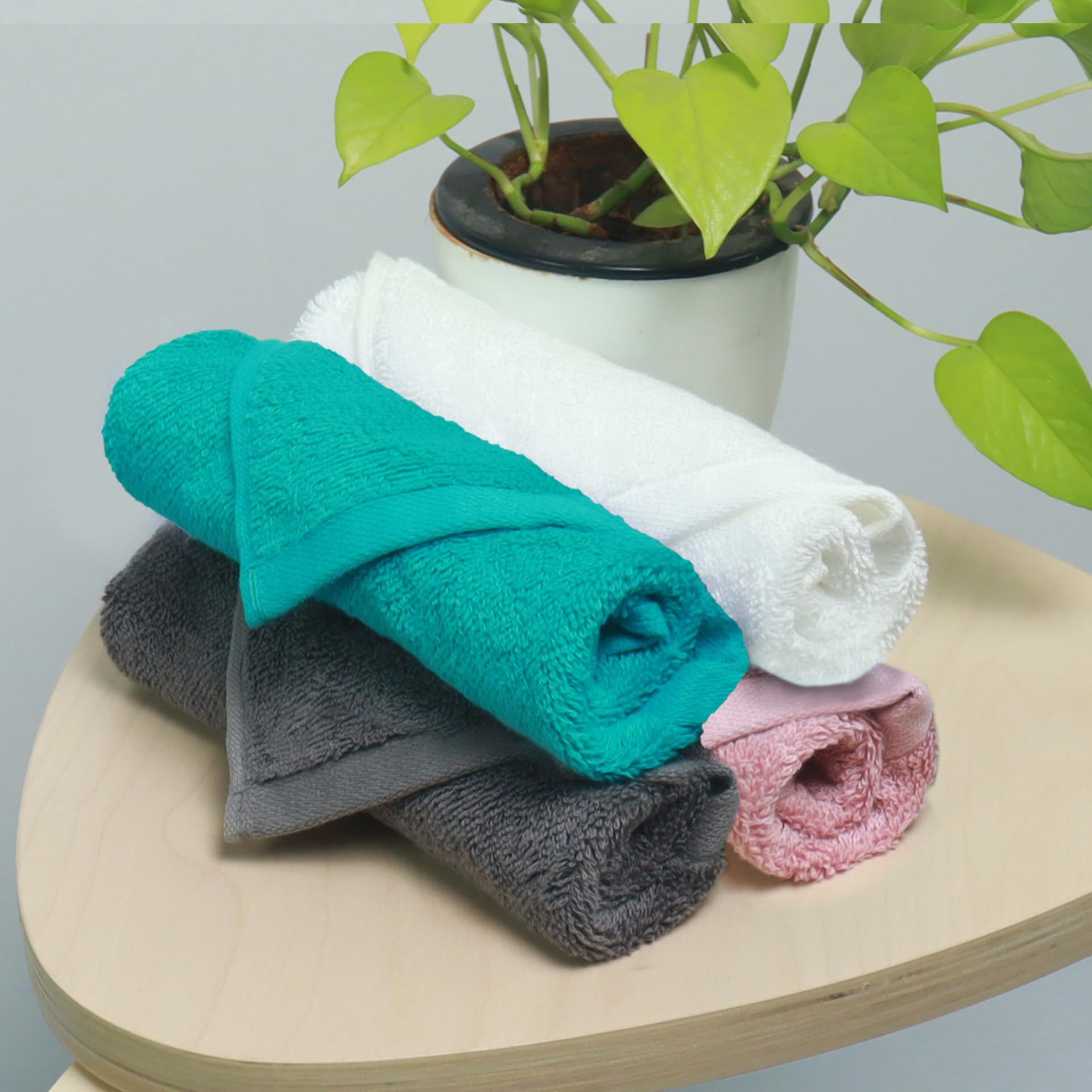 HEELIUM Bamboo Face Towel | Ultra Absorbent & Odour-Free | 3X Softer Than Cotton Towels | 30 x 30 cm - 600 GSM | Pack of 4 - White, Peach, Teal, Grey