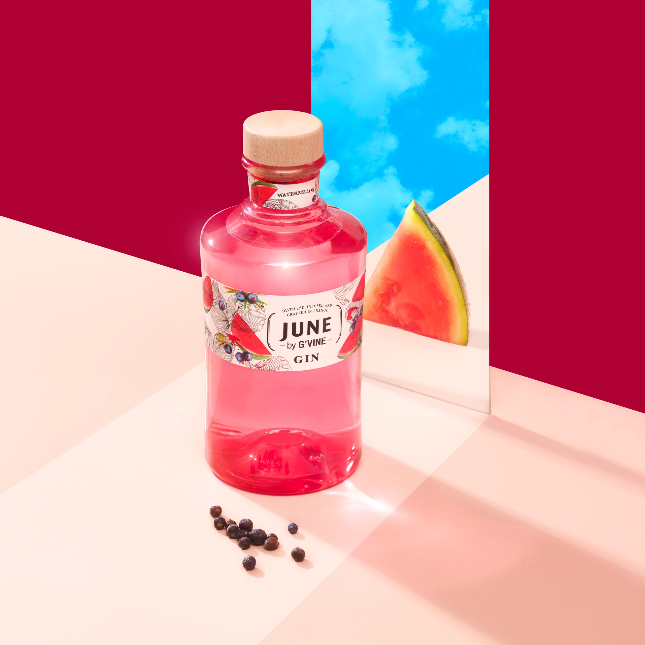 June by G-Vine Ginebra Sandía 70 cl – Gin Premium Floral y Sedosa - Elaborada con Uva y Fruta Natural – Ideal para Gin Tonic y Cócteles - 37,5% Vol