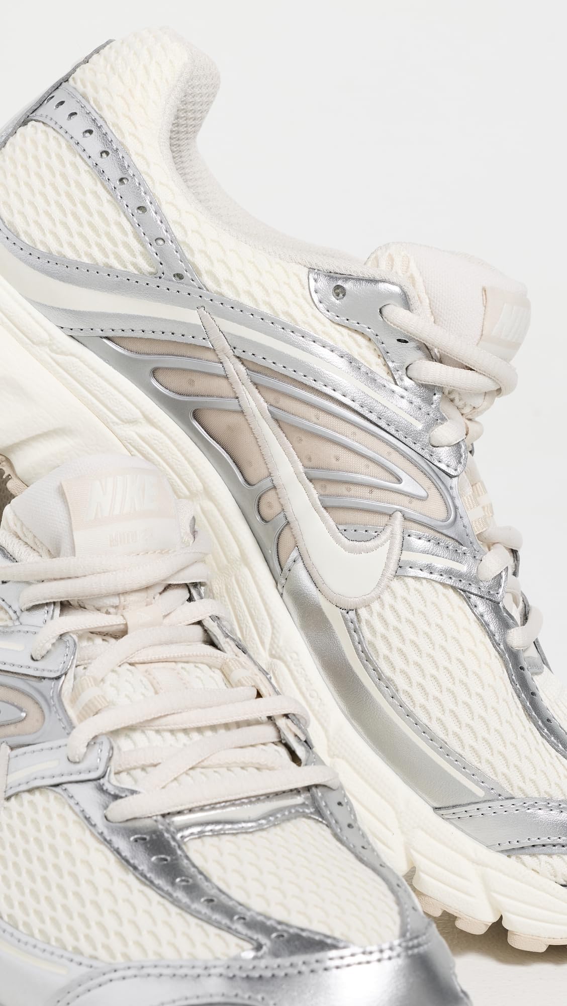 Nike Air Max Moto 2K da donna