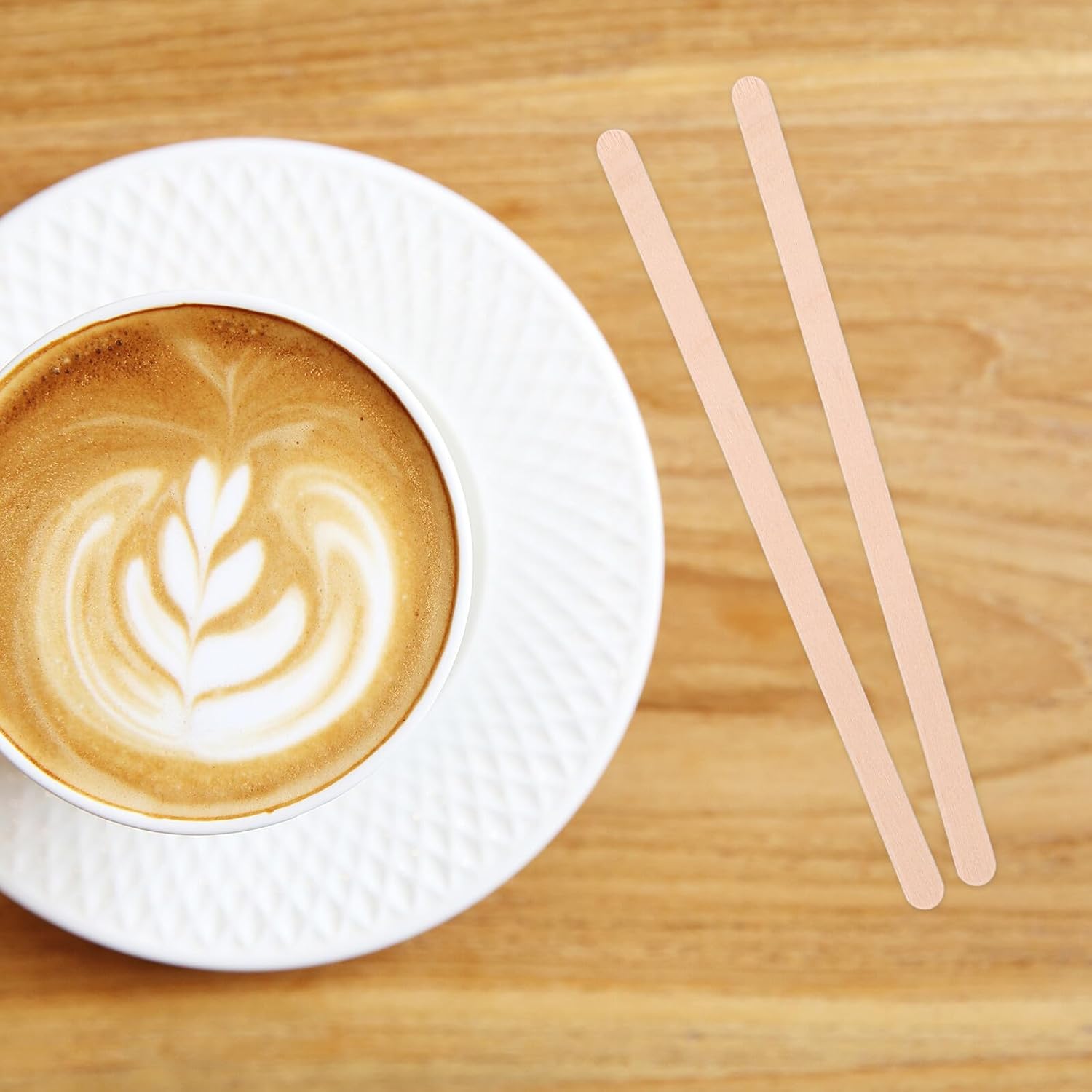 BESPORTBLE 500 pcs Natural Wood Stirrer Sticks Smooth Surface Disposable Coffee Mixers for Beverages and Drinks Sturdy Wooden Coffee Stirring Sticks Safe for Home and Office Use