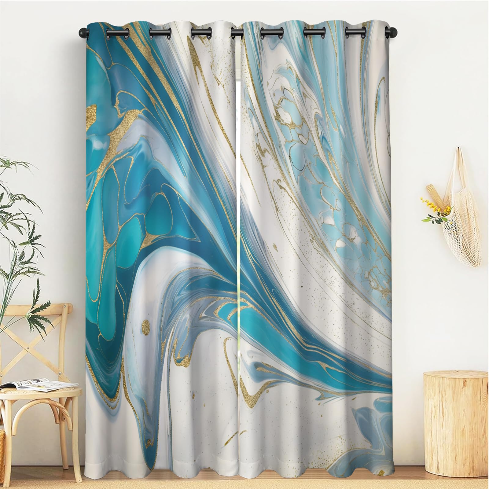 Rideaux occultants turquoise pour créer une ambiance cosy dans votre chambre à coucher