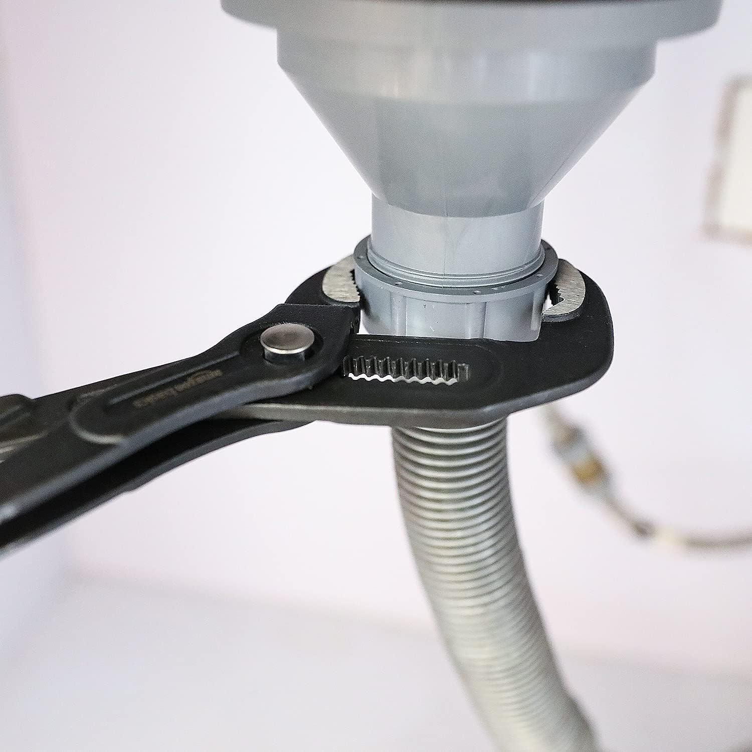 Amazon Basics 3-Piece Quick Release Groove Joint Pliers Set, Drop Forged Chrome Vanadium Steel, Includes 7-inch,10-inch, and 12-inch, Black 7 Amazon Basics 3-Piece Quick Release Groove Joint Pliers Set, Drop Forged Chrome Vanadium Steel, Includes 7-inch,10-inch, and 12-inch, Black