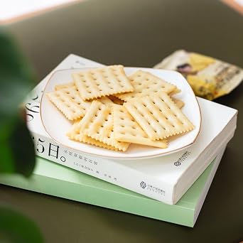 Chayan Soda Cracker Saltines Crackers Sea Salt Flavor, 5 Individual Bags 2.82 oz Each, Crispy Snack Crackers with New Zealand Butter, Individually Wrapped Portions