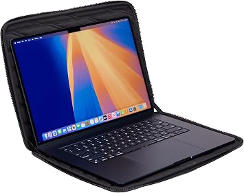 THULE Gauntlet 5 MacBook Kılıfı 16 inç Siyah