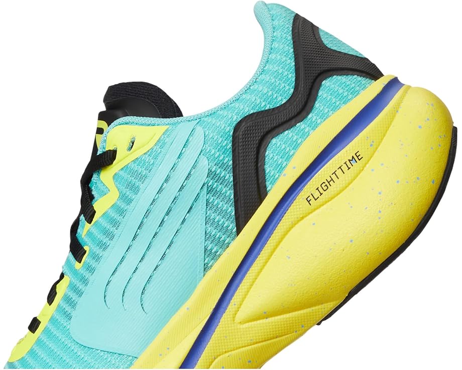 TYR Maverick - Right View