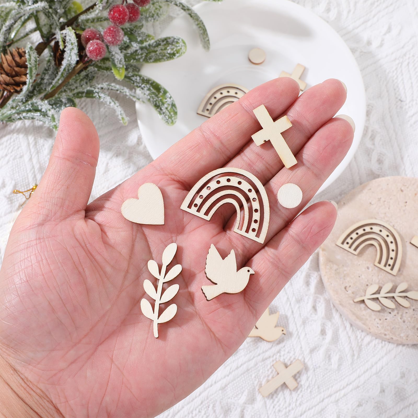 Lot de 120 cœurs en bois arc-en-ciel pour décoration de table de baptême garçon et fille pour confirmation, communion, confirmation, fête prénatale, décoration de baptême
