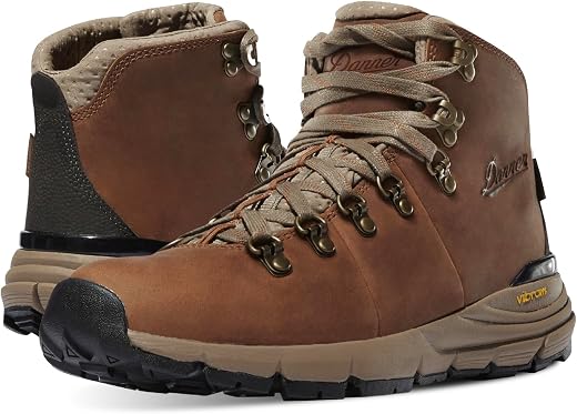 Danner Women s Mountain 600 4.5 Hiking Boot