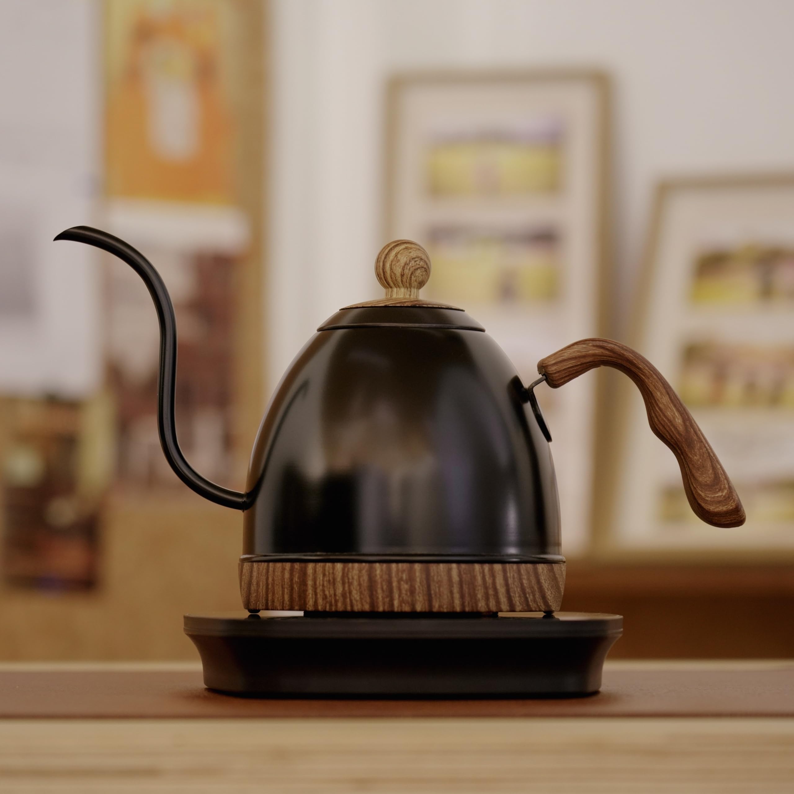 Barismate Electric Stainless Steel Gooseneck Kettle Temperature Control Variable For Coffee Tea Water Pour Over 1000 Watt Quick Heating 0.6 Liter Boil-dry Protection Touch Screen Matte Black