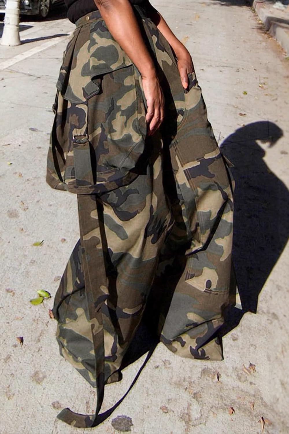 Vakkest Women's Camo Cargo High Waist Pants Elastic Waist Straight Wide Leg Camouflage Trousers Multiple Pockets - Image 5