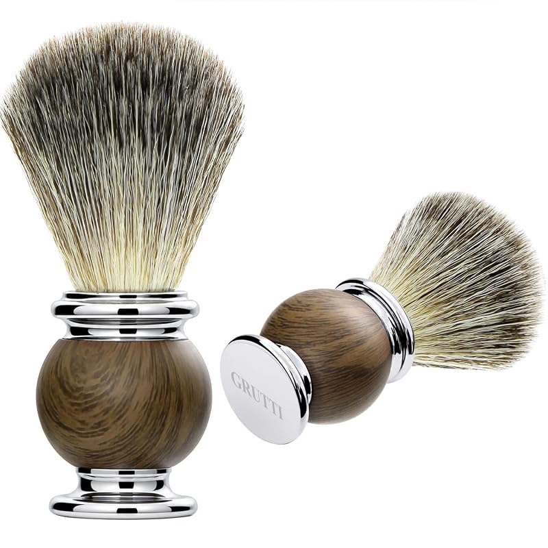 Pincel de barbear GRUTTI com cerdas sintéticas de nylon