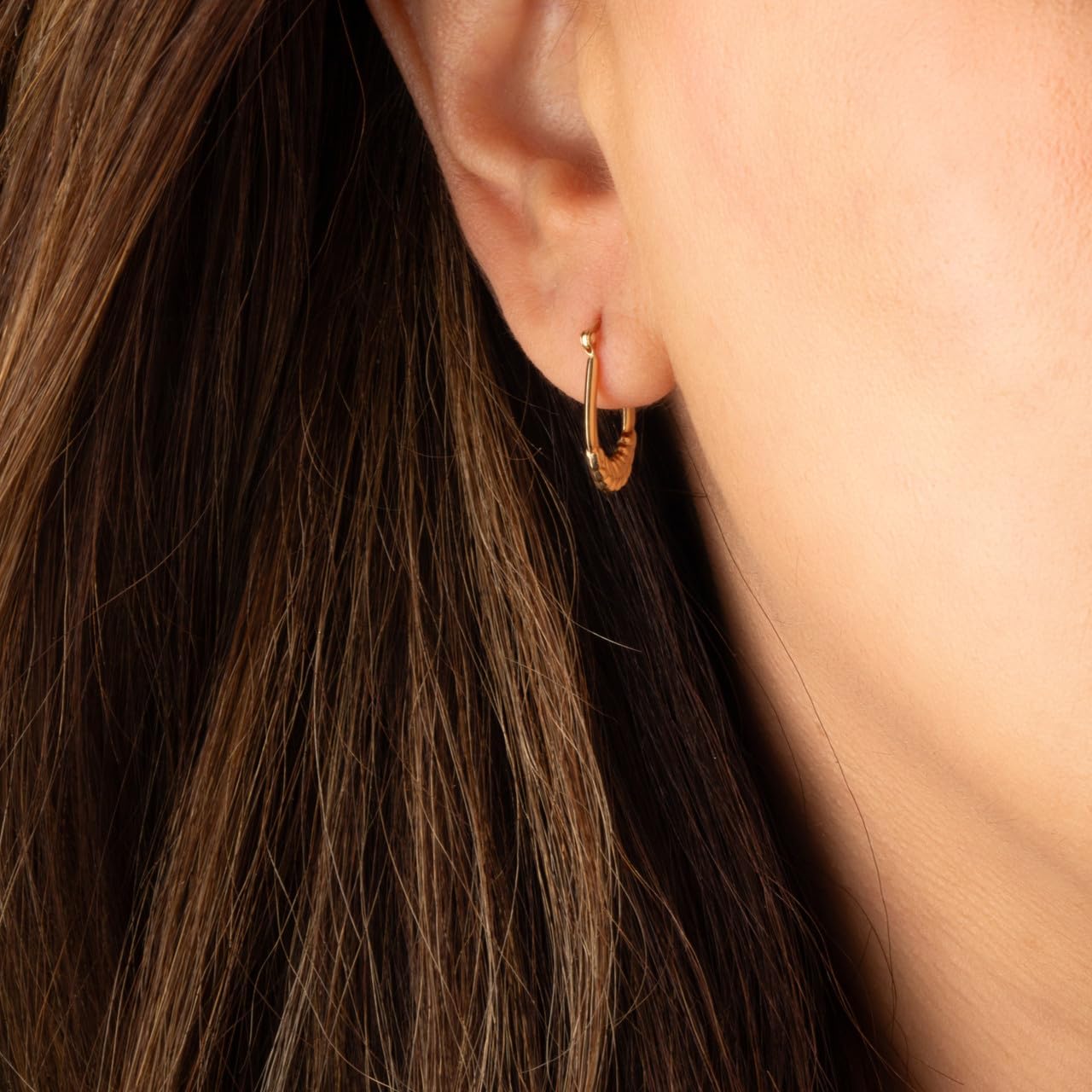 Gold High Polish Lightweight Reversible Olive Leaves Hoop Earrings, 1mm Thick (17.5mm x 12mm) | 14K Yellow or White Gold - Image 2