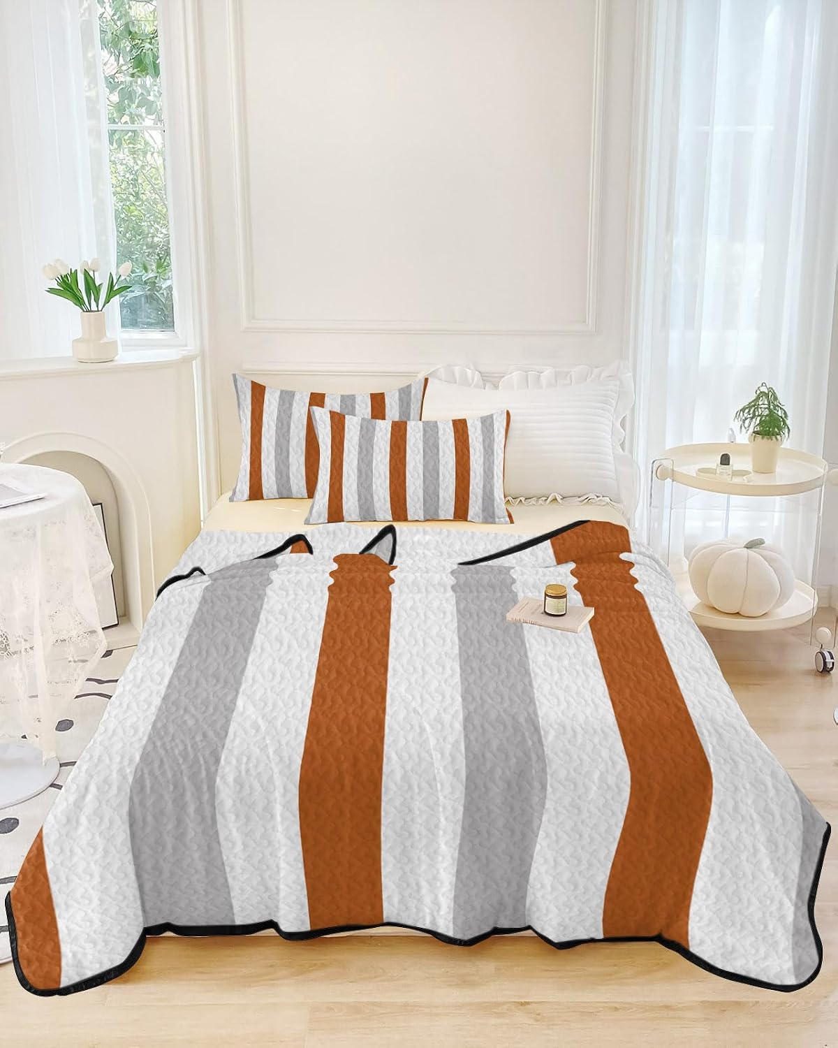 Full Size Quilt Set, Orange Grey Stripes Lightweight Bedspread Coverlet Set Soft Microfiber Summer Quilt with 2 Pillow Shams, Abstract Geometric Simple Style 3 Piece Comforter Bedding Set