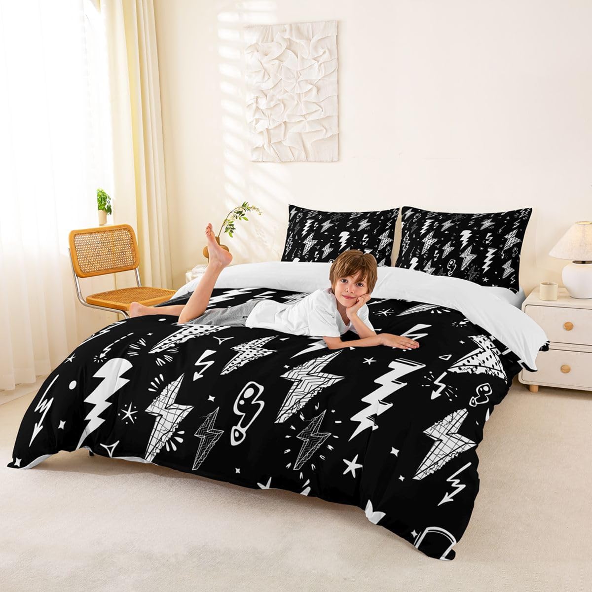 Homewish Lightning Duvet Cover Set Hand Drawn Doodle Lightning Bolt Bedding Set 3pcs for Kids Boys Thunderbolts Comforter Cover Microfiber Bedspread Cover with 2 Pillow Cases(No Comforter) Full Size
