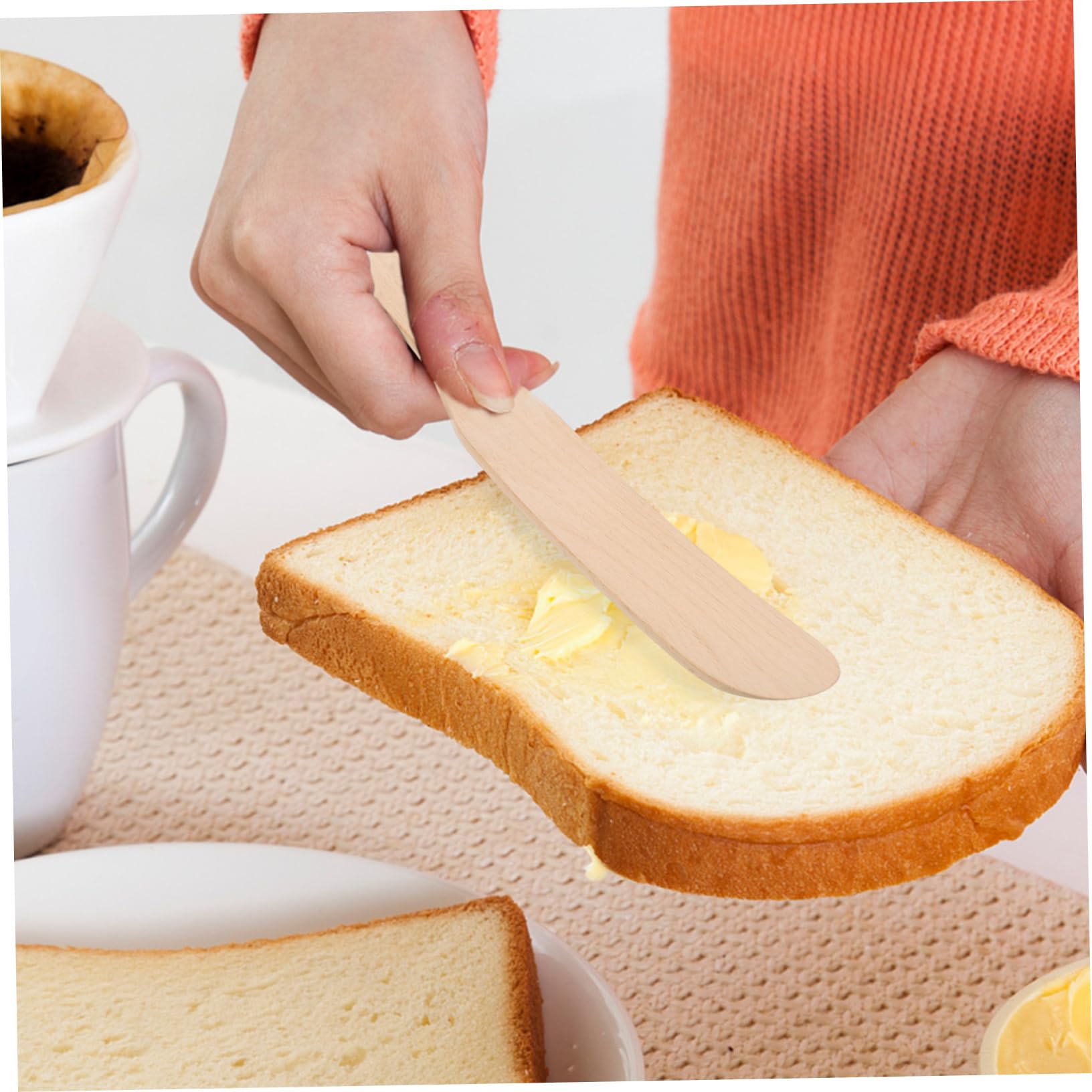 OKUMEYR 2pcs Butter Spreaders Premium Cream Scrapers for Spreading Jam Cheese Lightweight Kitchen Utensils for Baking and Cooking Easy to Clean