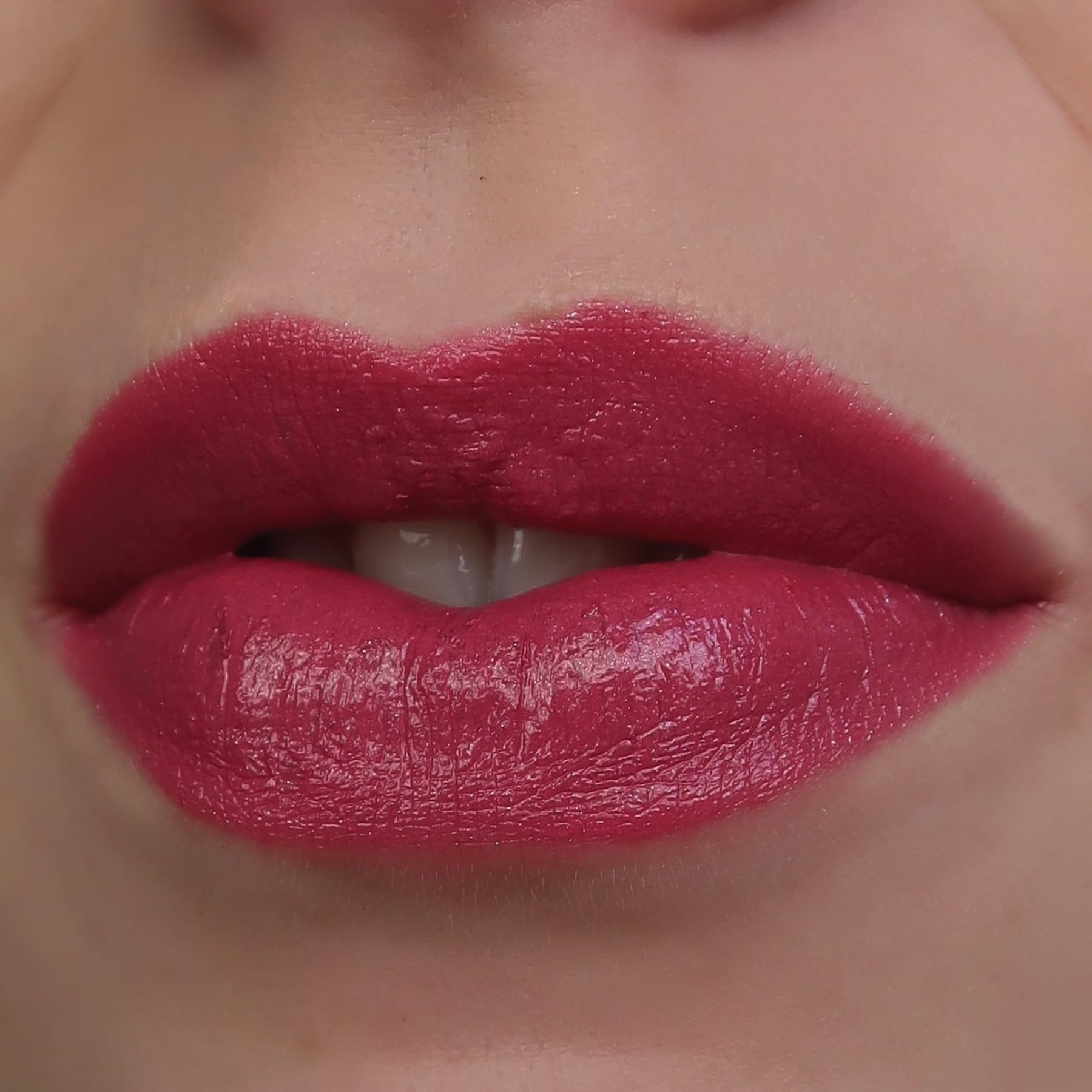 Sandstone Scandinavia Intense Care Lipstick, Moisturising Creamy Lip Colour for Sensitive Skin, Hypoallergenic - Image 3