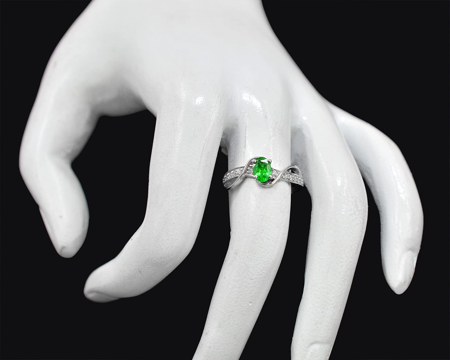 4.5 X 6.5 MM Oval Cut Natural Tsavorite Green Garnet Gemstone Ring 925 Sterling Silver January Birthstone Green Garnet Jewelry Promise Ring Birthday Gift For Mom (RG-7927)