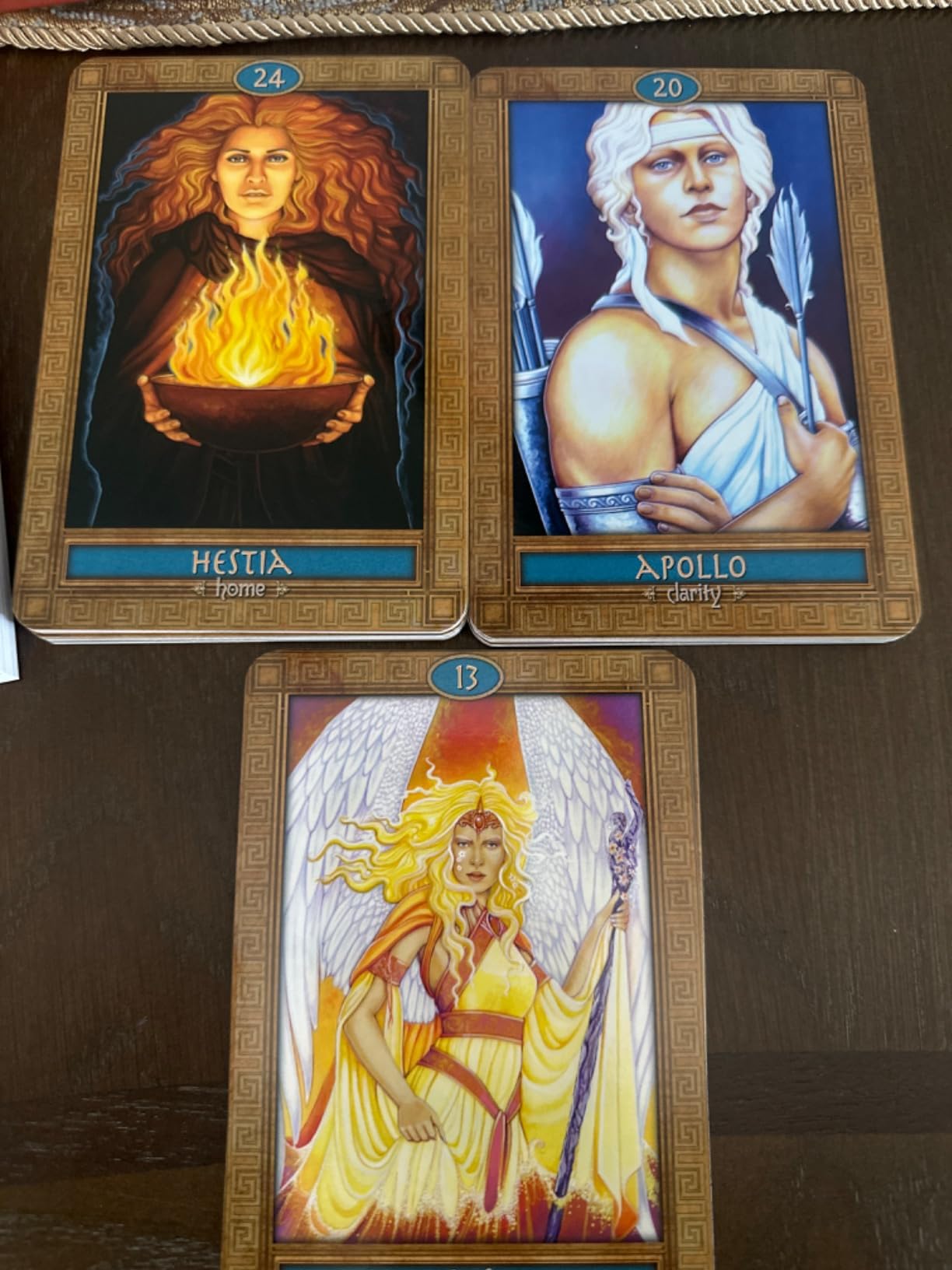 Mythic Oracle: Carisa Mellado, Michele-lee Phelan: 9780980398397 ...
