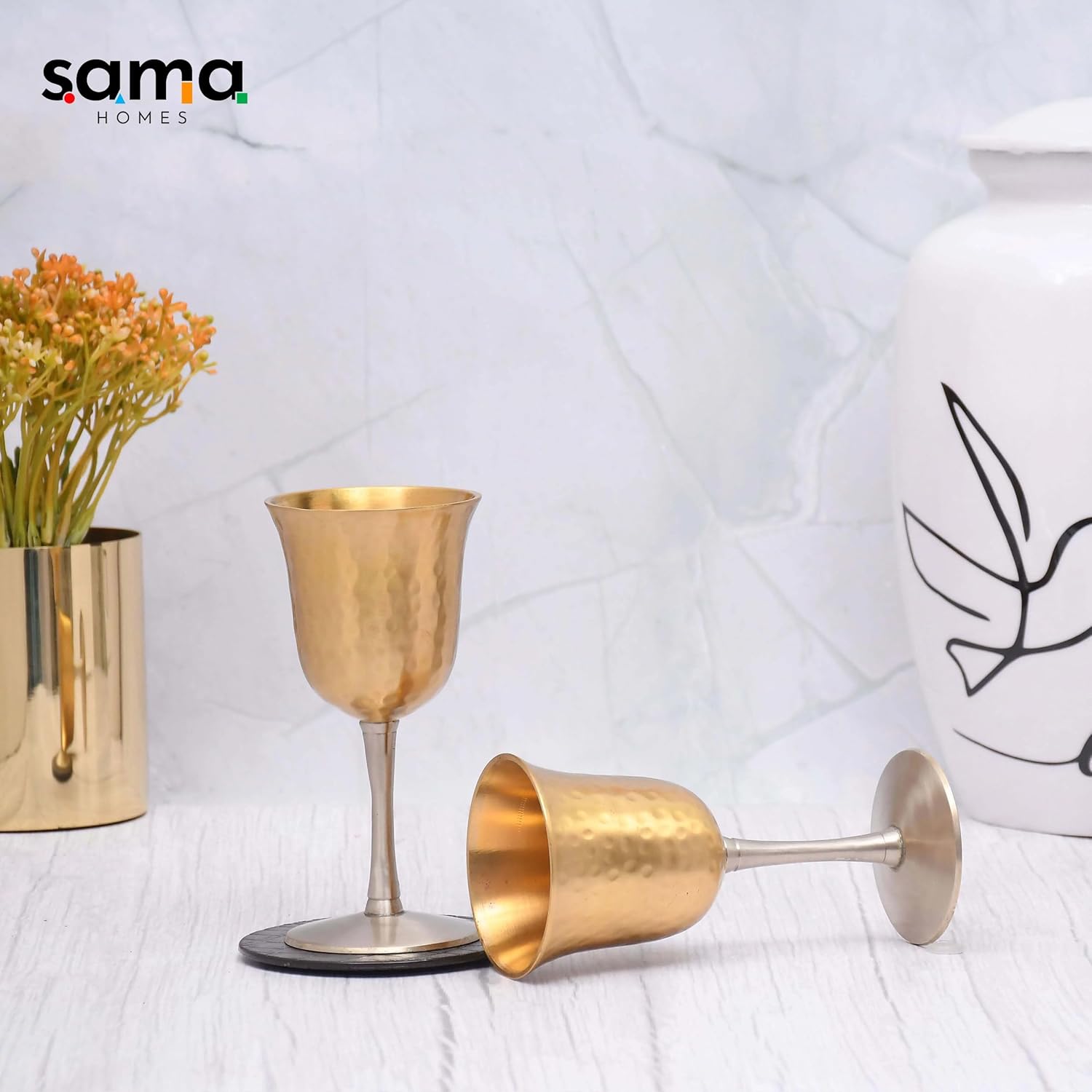 Beautifully Designed Hammered Tulip Set of 2 Vintage Solid brass Sherry/Wine Goblets Barware Brass Matt Finished Brass 7 x 7 x 14 CM