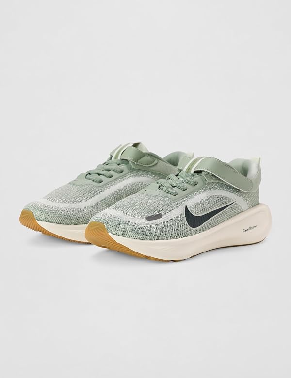Nike Big Kids' Stellar Ride, Jade Horizon/Black Spruce-Spruce Aura, 4.5Y by Nike - Used condition - Image 5
