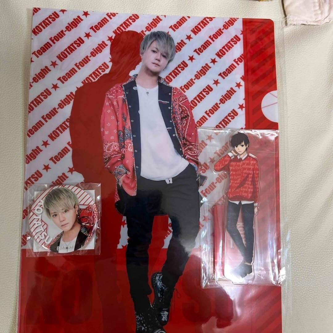 48フォーエイト こたつくん 48フォーエイト こたつくん YouTuberフォー