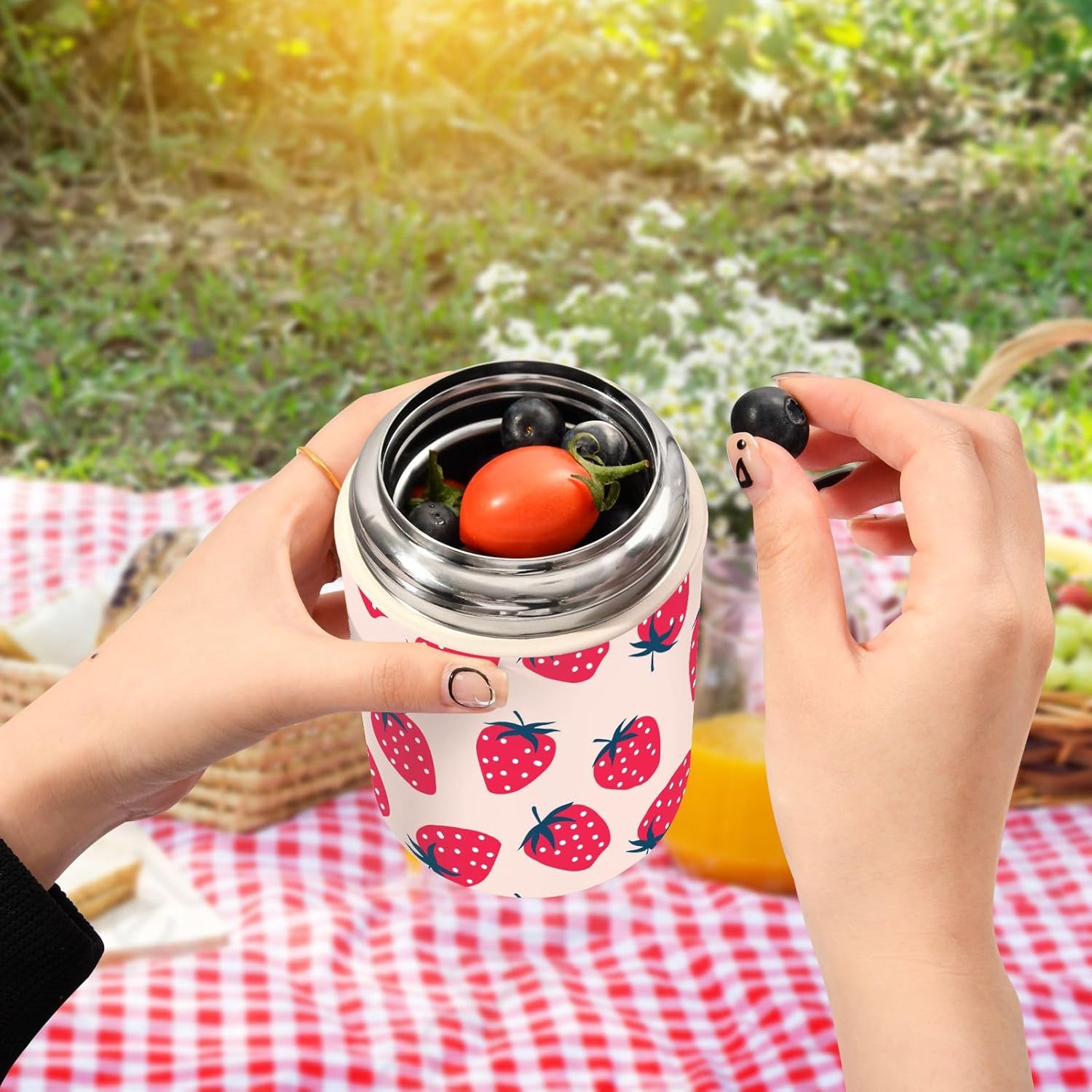 Food Jar For Hot Food Stainless Steel Vacuum Insulated Jars with Folding Spoon & Cup, Lunch Container for Kids - 17 Oz, Cute Cartoon Strawberry