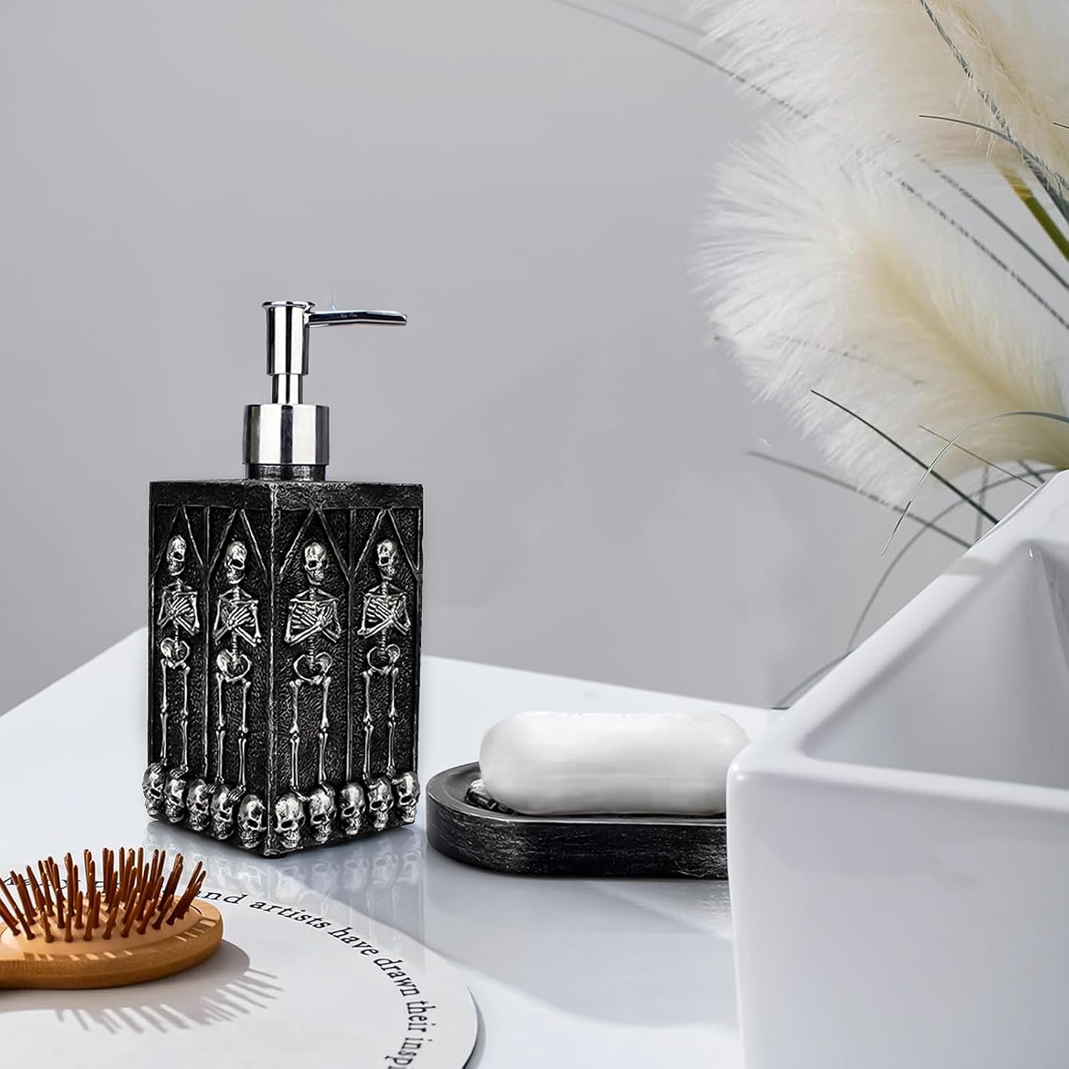 Halloween Skull Soap Dispenser with Rust Proof Pump, 2 Pcs Refillable Resin Punk Skeleton Liquid Hand Lotion Bottle and Soap Dish Holder Set for Kitchen Bathroom Home Decoration 460ml