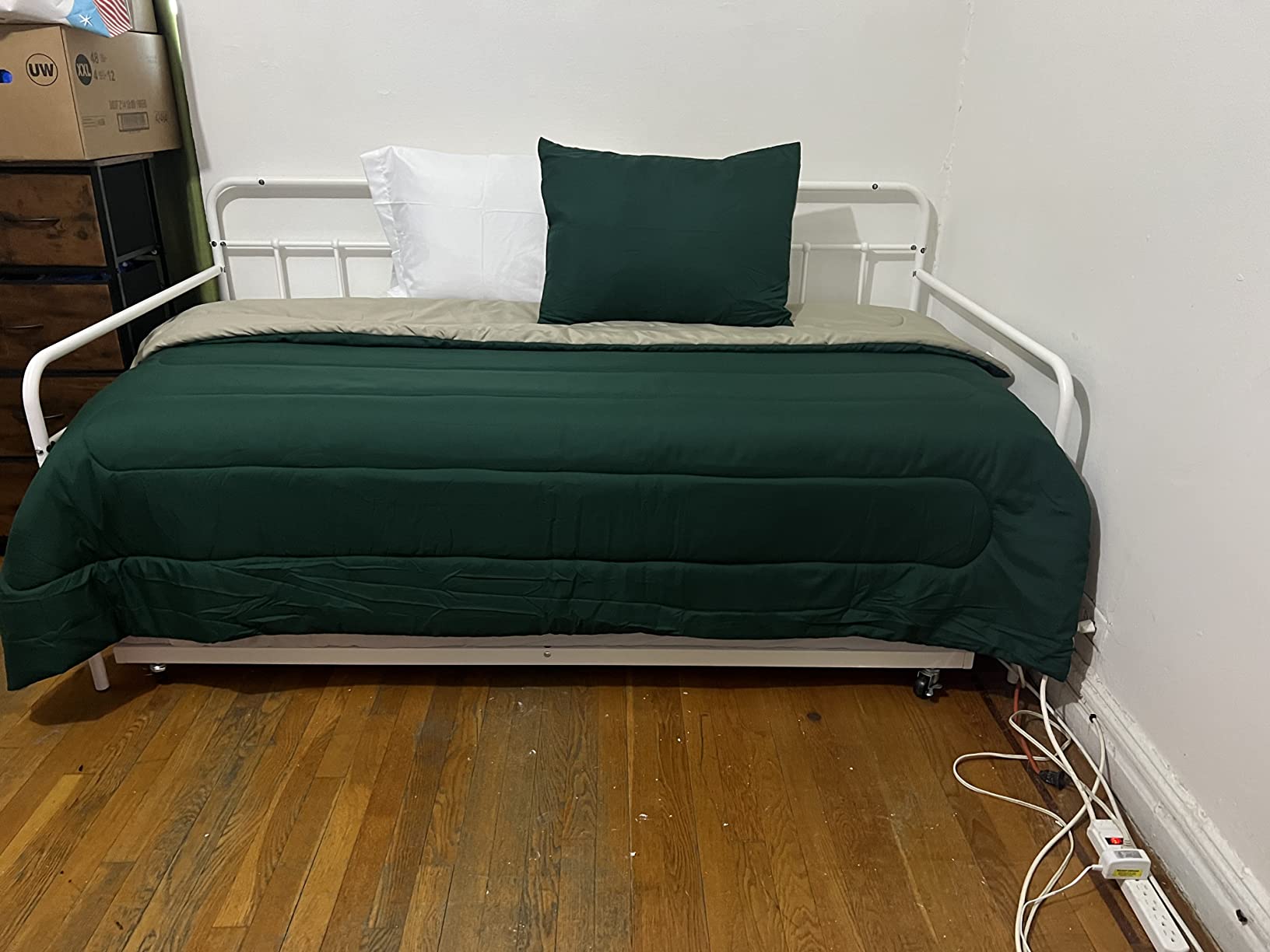 27/mo Finance Zinus Florence Twin Daybed and Trundle Frame Set